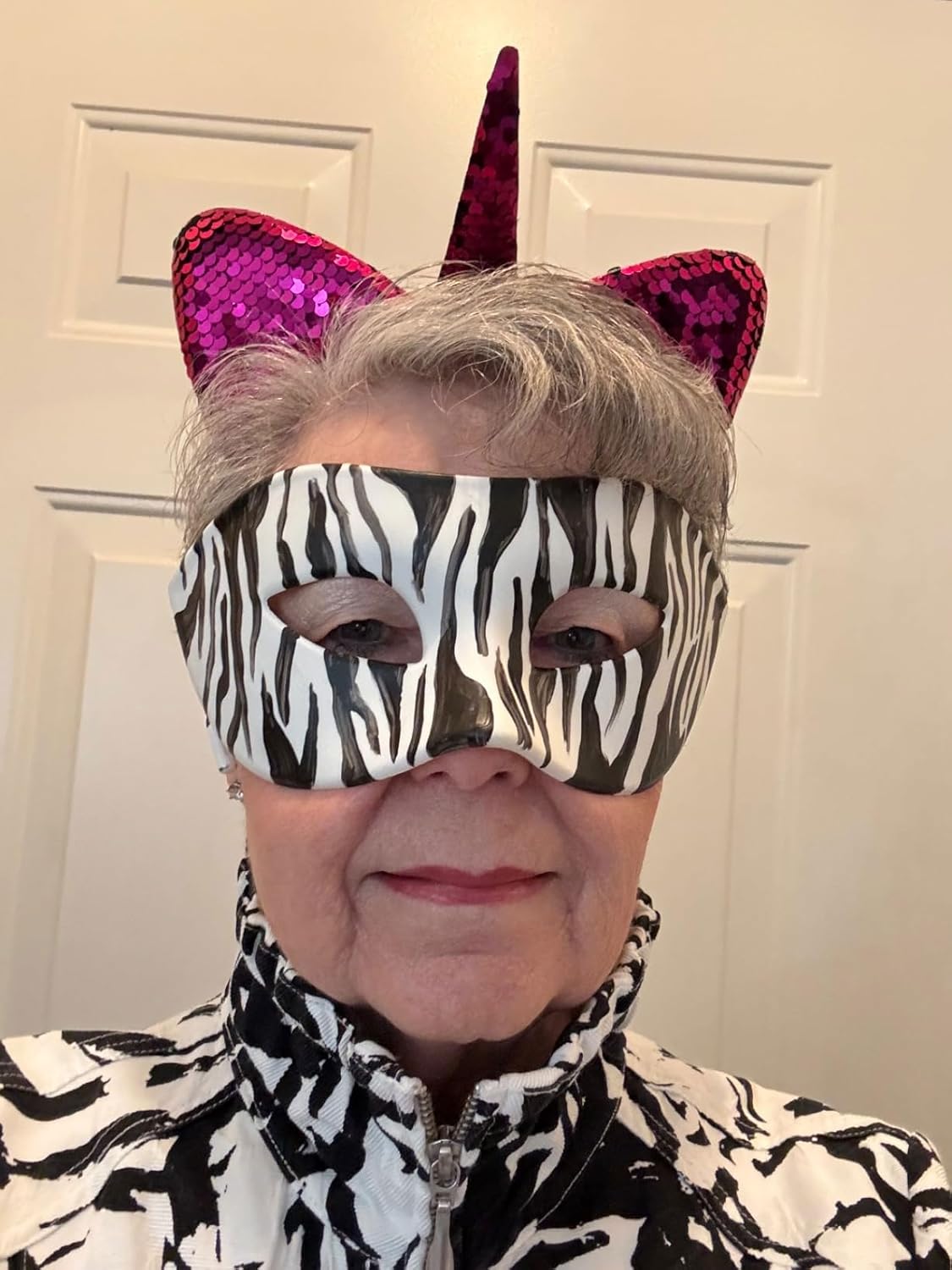 Men's Masquerade Mask Half Face Mask for Ball Proms and Halloween