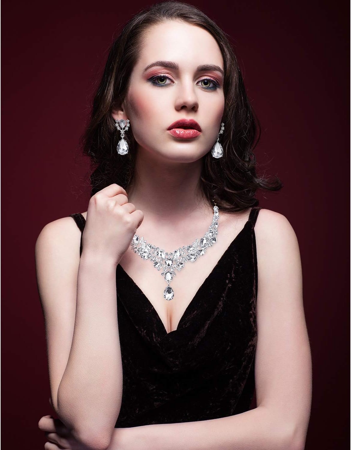 Hicarer Bridal Teardrop Cluster Crystal Jewelry Set for Women Necklace Earrings Wedding