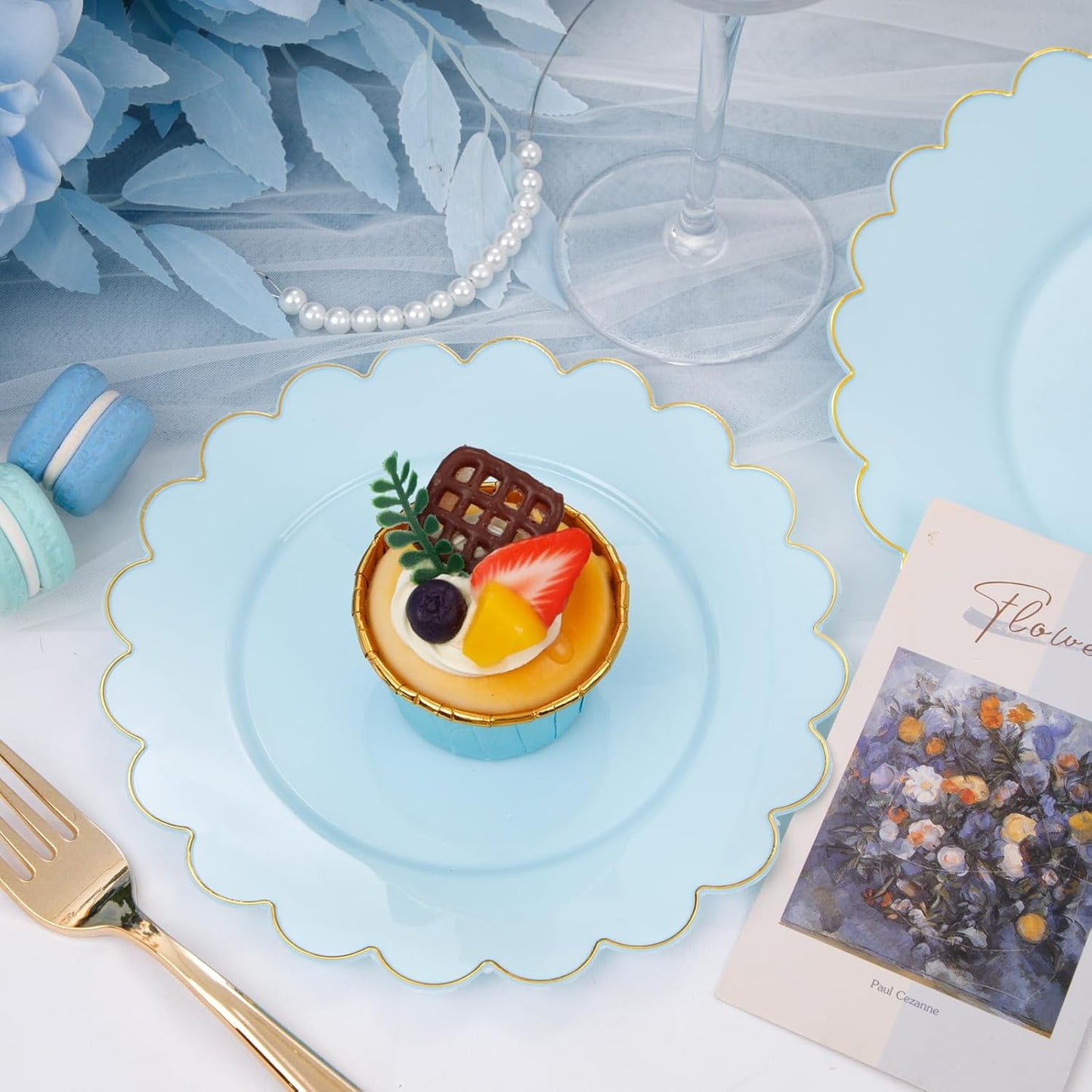 LIYH 60 Pcs Baby Blue Plastic Plates with Gold Edge - Disposable Light Blue Plastic Plates Includes 30 Dinner Plate 10.25" and 30 Dessert Plate 7.5" for Party Birthday