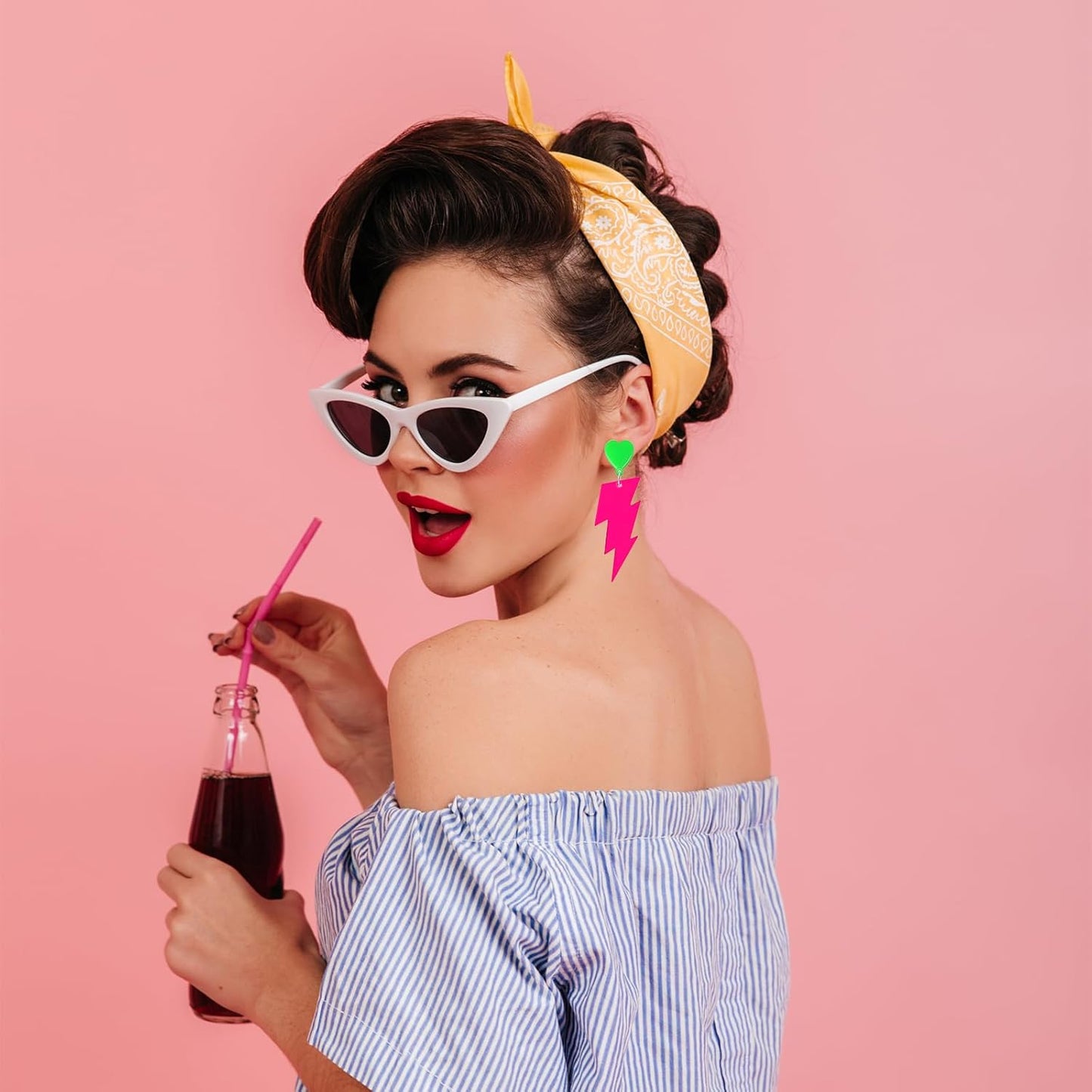 80s Neon Earrings for Women Acrylic Lightning Bolt Drop Earrings Retro 80s 90s Glow Party Accessories Neon Jewelry for Halloween Costume Outfit