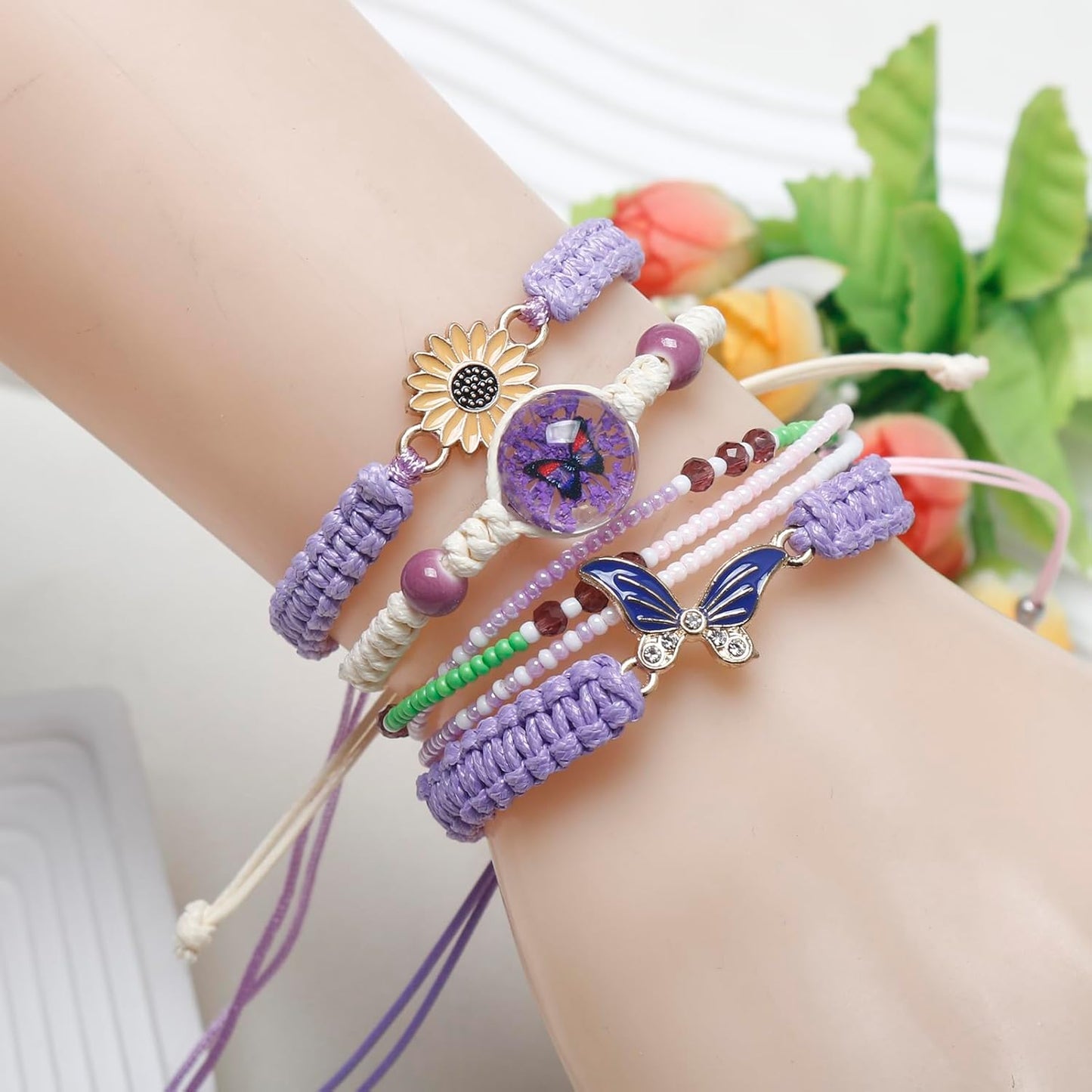 DS 4PCS String beads Charm Bracelets for Teen Girls Dainty cute cartoon Butterfly Daisy Eternal flower Beads Bracelets set for woman and girls Adjustable Stretch bracelet birthday Gift For Friends