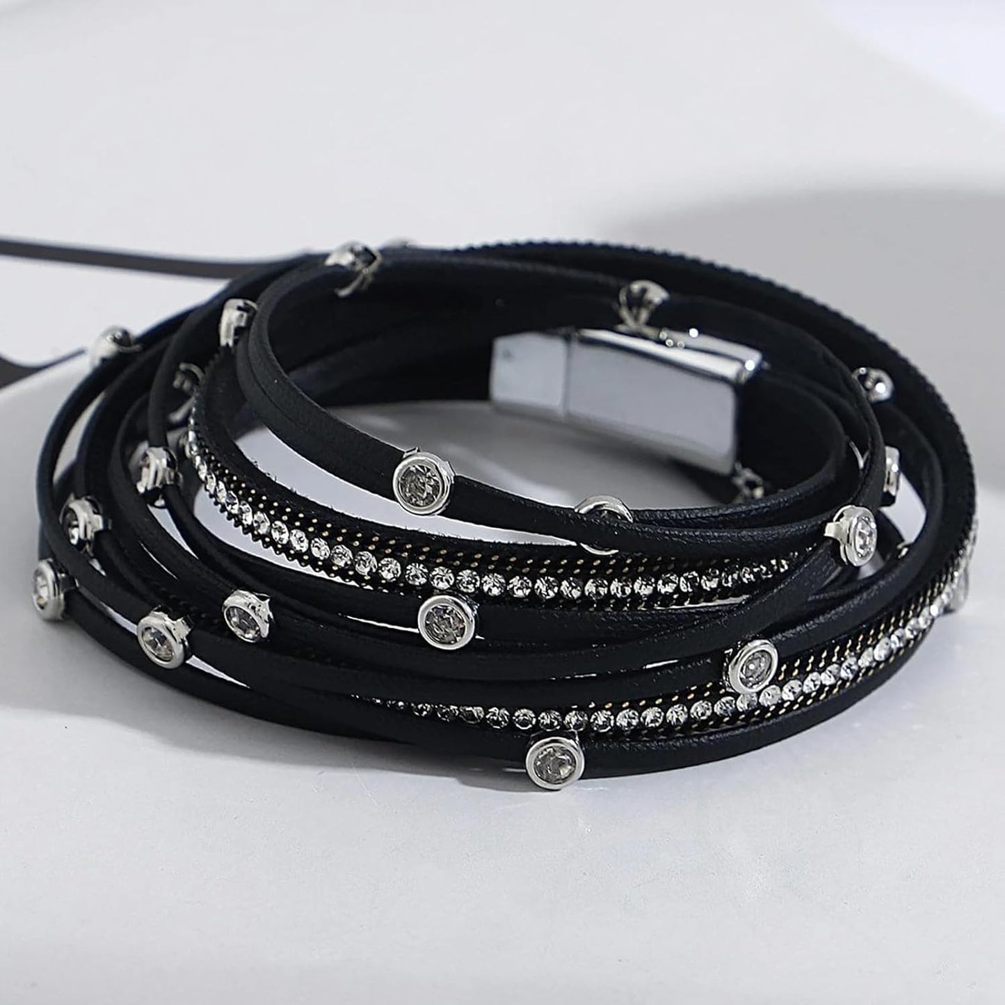 Fesciory Leopard Bracelet for Women, Boho Leather Wrap Multi-Layer Pearl Crystal Bracelet Bangle Jewelry