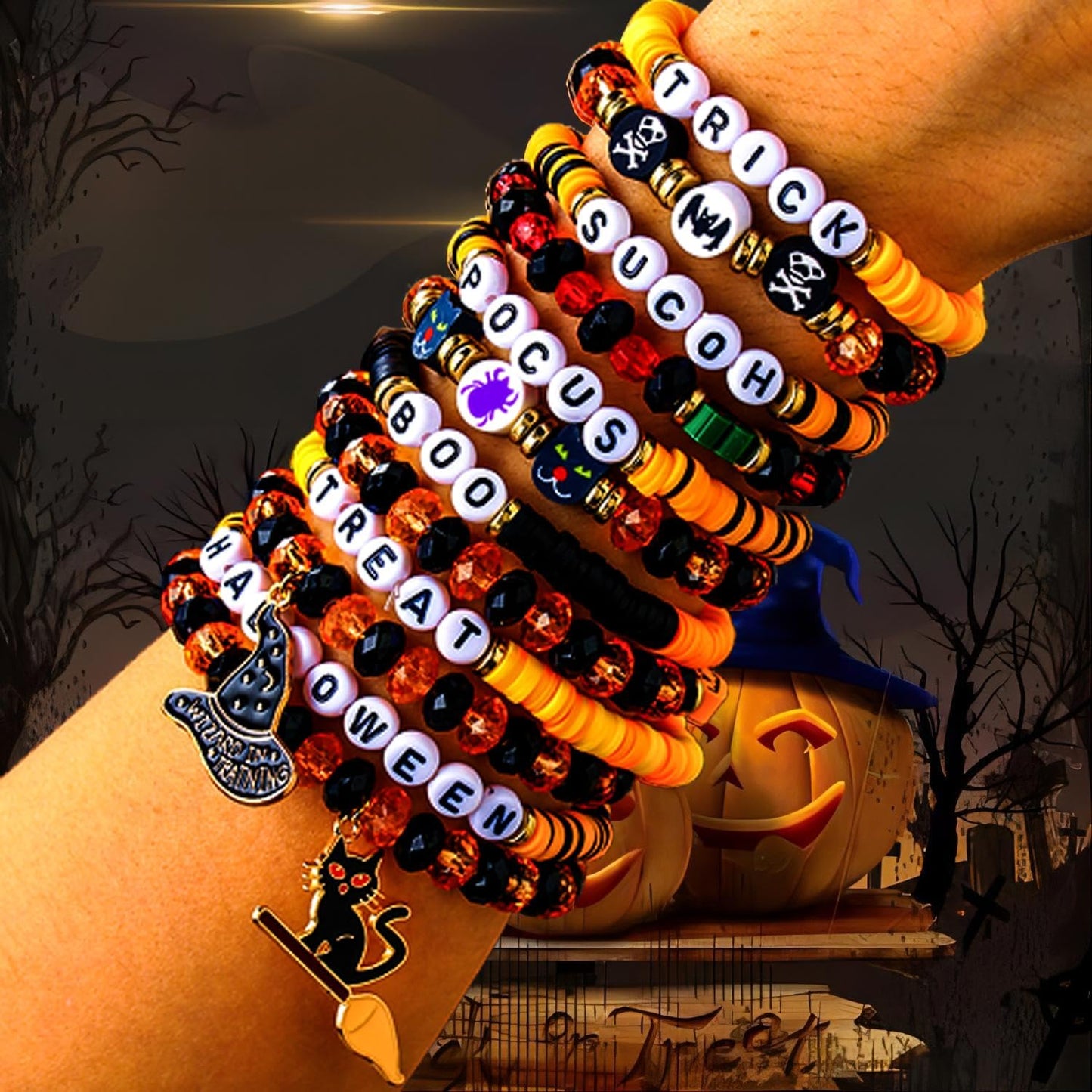 Heishi Surfer Clay Bead Bracelets Set for Women - Preppy Smile Evil Eye Beaded Stretch Bracelets Elastic Layering Friendship Bracelets- Stackable Boho Disc Summer Jewelry Set