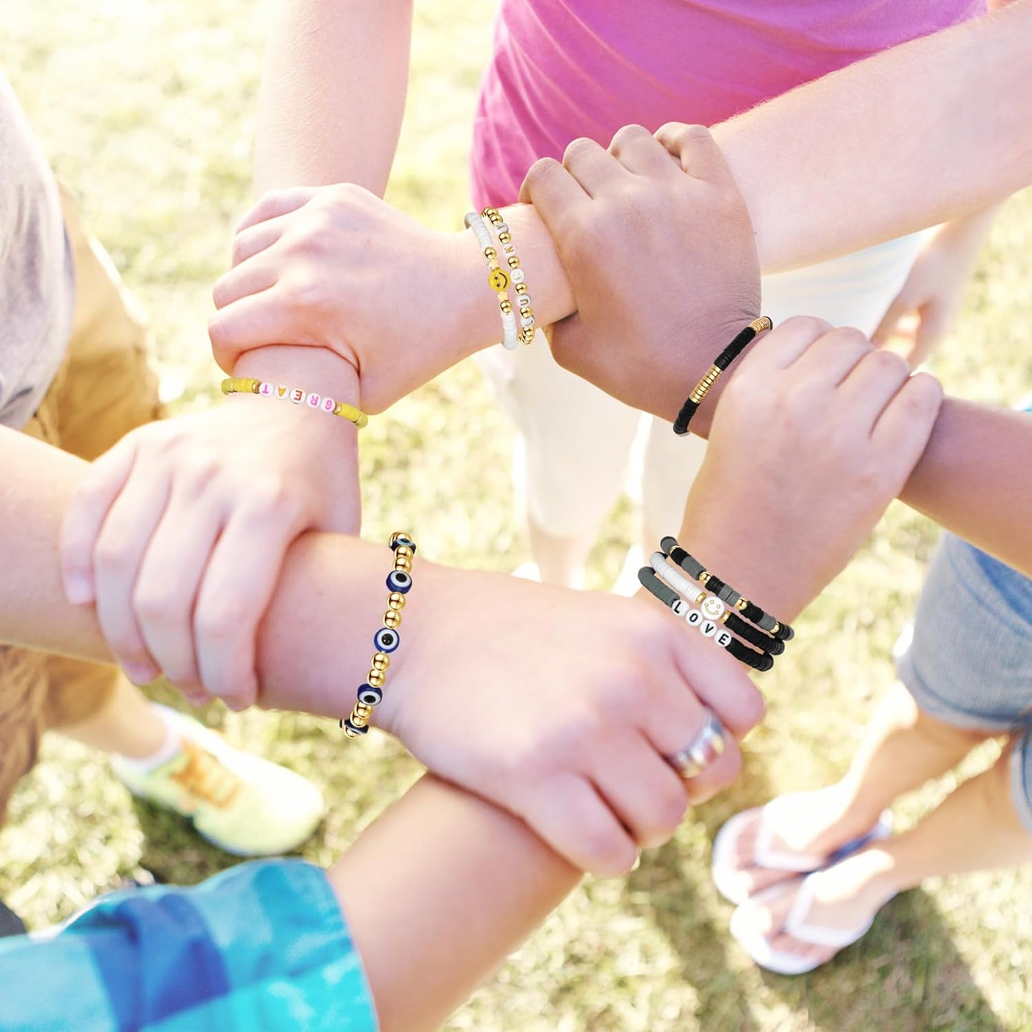Preppy Bracelets Set Colorful White Gold Smile Heart Star Polymer Beaded Pearl Clay Stackable Charm Y2K Kidcore Aesthetic Summer Beach Bohemian Stretch Layering Bracelets Jewelry for Girls Women Teens