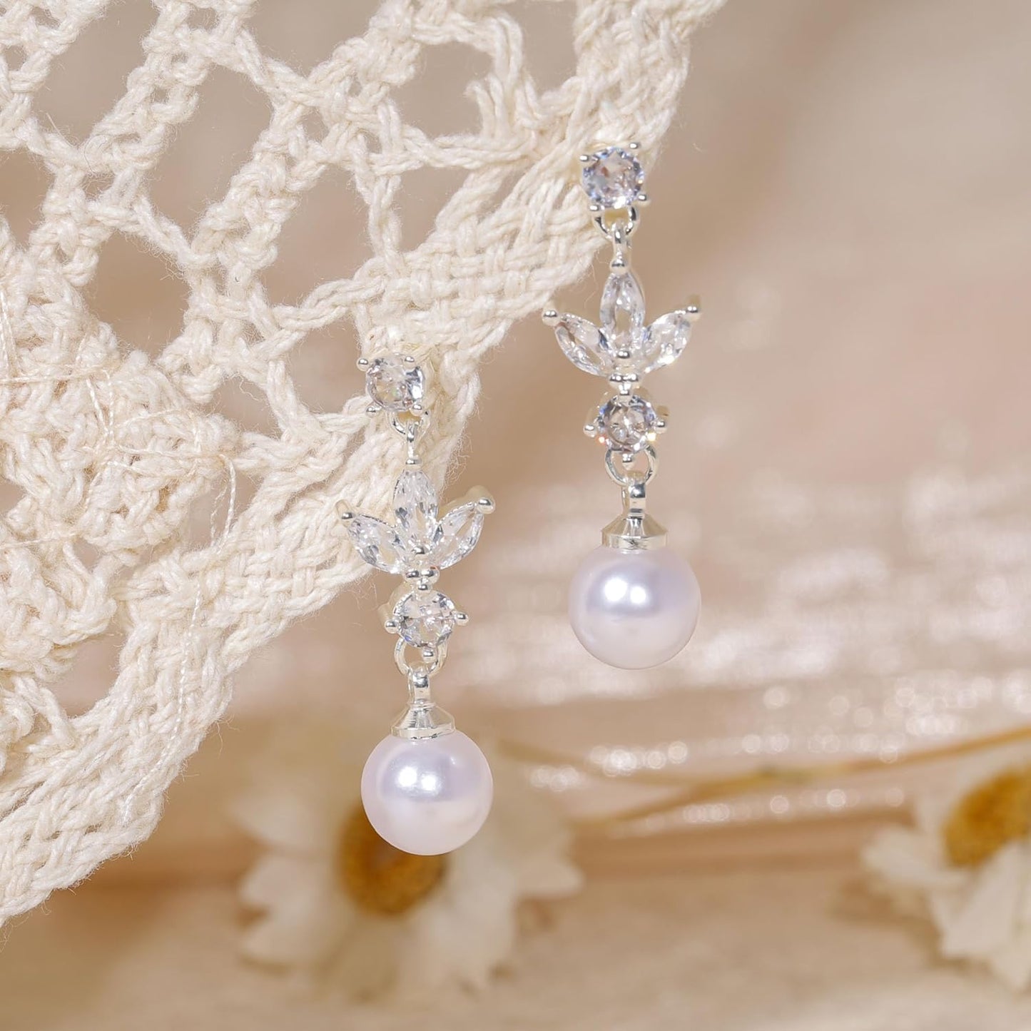 SELSHE Dangle Earrings for Women, 14k Gold Plated Pearl Drop Earring Dainty Gold Earrings for Women Trendy Cute Prom Bridal Earring Long Wedding Pearl Earring Formal Jewelry