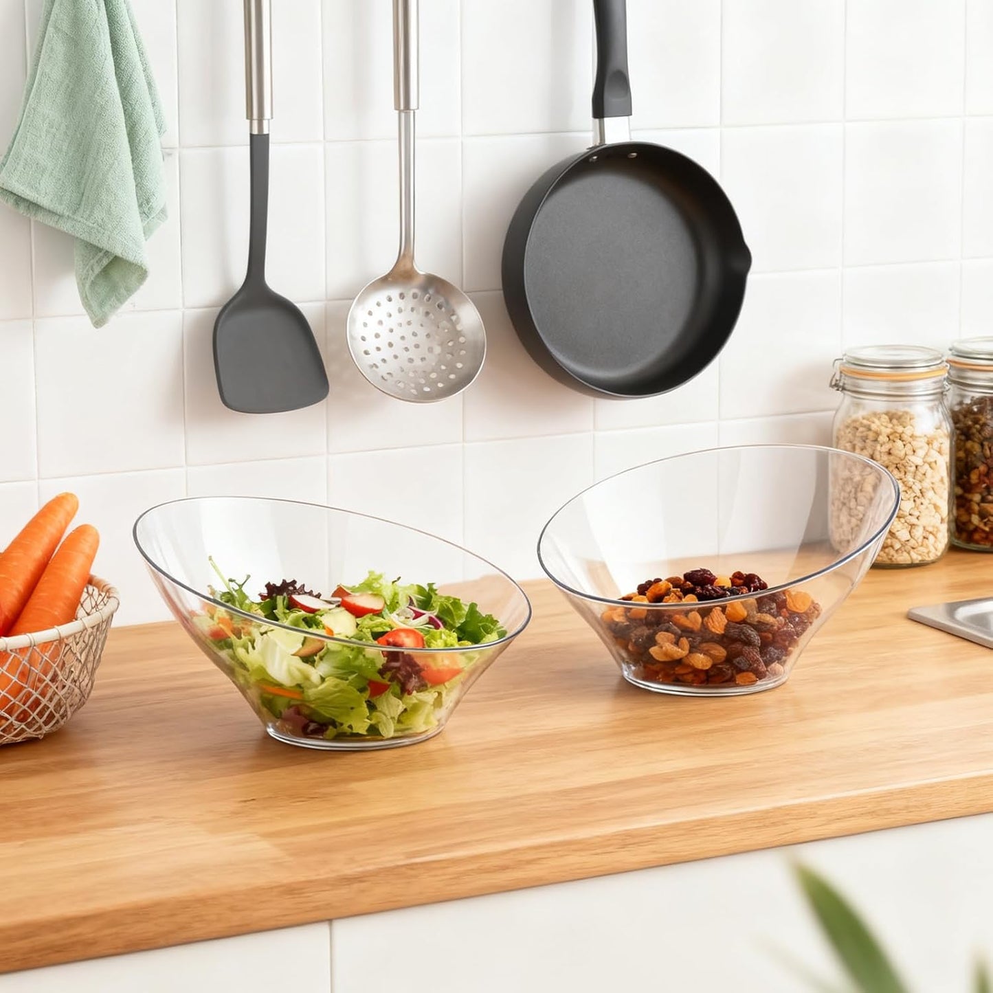 20pack Clear Plastic Serving Bowls for Party,20oz Disposable Serving Bowl,Angled Bowls for Wedding Party Chip, Candy, Salad,Fruit