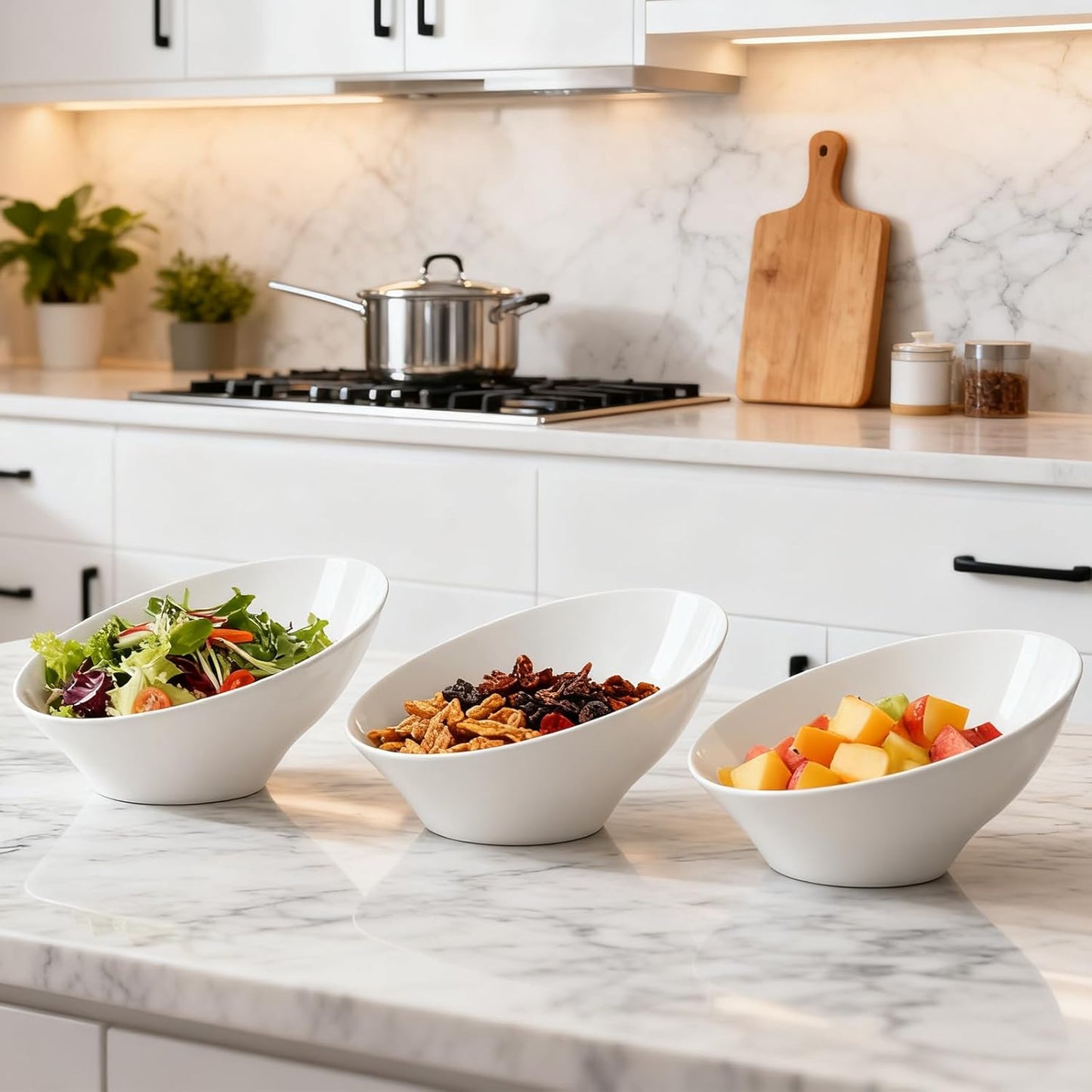 20pack White Plastic Bowl Disposable,20oz Plastic Party Bowls,Snack Party Bowls for Chip, Candy, Salad, Snacks, Fruit