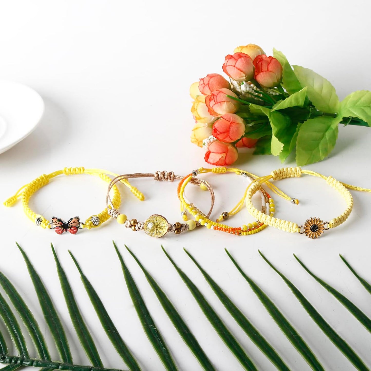 DS 4PCS String beads Charm Bracelets for Teen Girls Dainty cute cartoon Butterfly Daisy Eternal flower Beads Bracelets set for woman and girls Adjustable Stretch bracelet birthday Gift For Friends