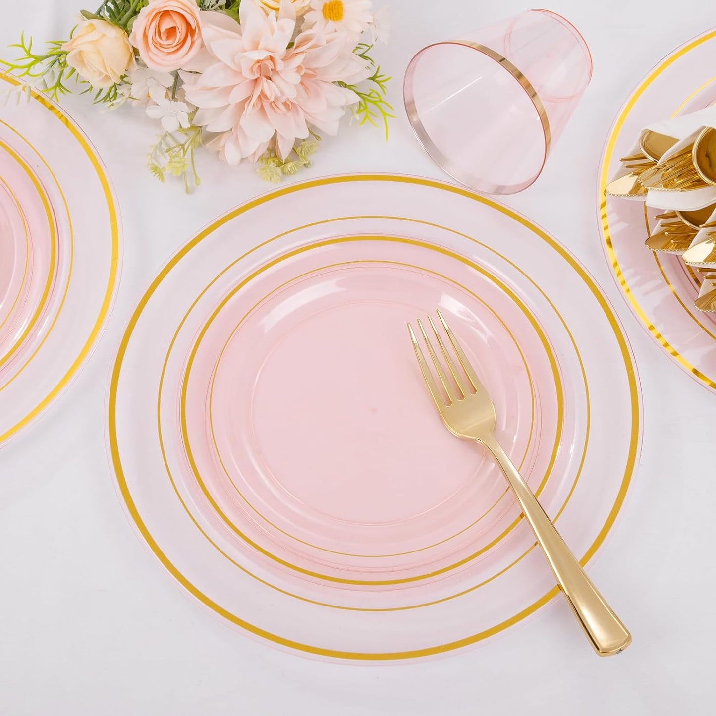 WELLIFE 350Pcs Clear-Pink Plastic Dinnerware- Pink and Gold Plastic Dinnerware include 50 Dinner Plates, 50 Dessert Plates, 150 Gold Silverware, 50 Cups and 50 Napkins Perfect for Parties