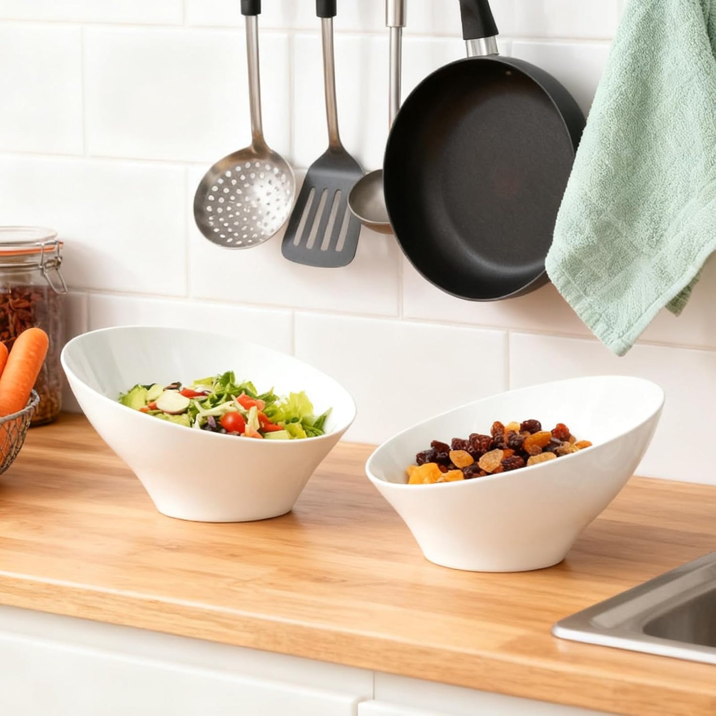 12pack White Plastic Bowl Disposable,20oz Plastic Party Bowls,Snack Party Bowls for Chip, Candy, Salad, Snacks, Fruit