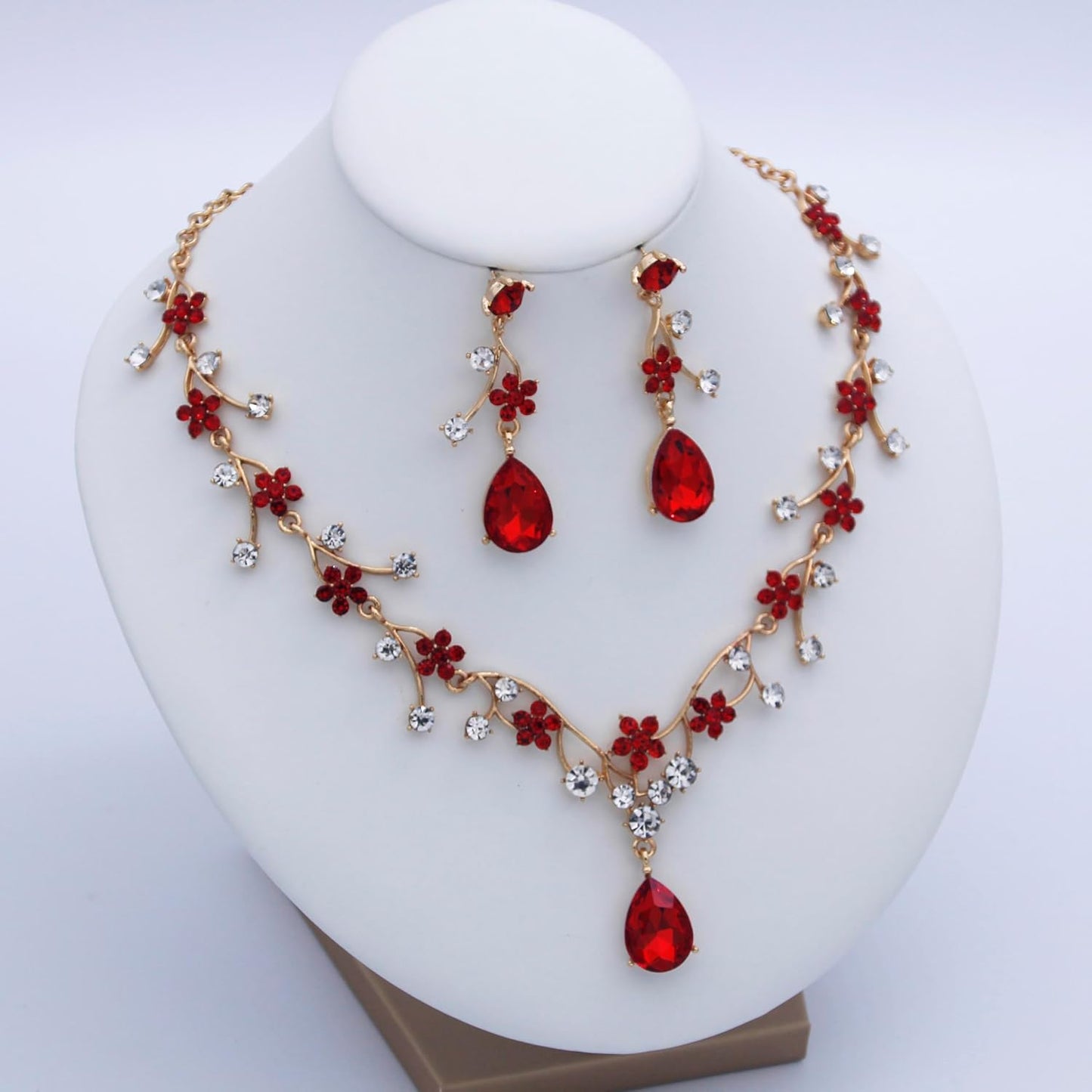 Jewelry Sets for Women Wedding Flower Necklace and Dangle Earrings Gold-Plated Rhinestones Teardrop Pendants Necklace Set for Bridal Party Accessories