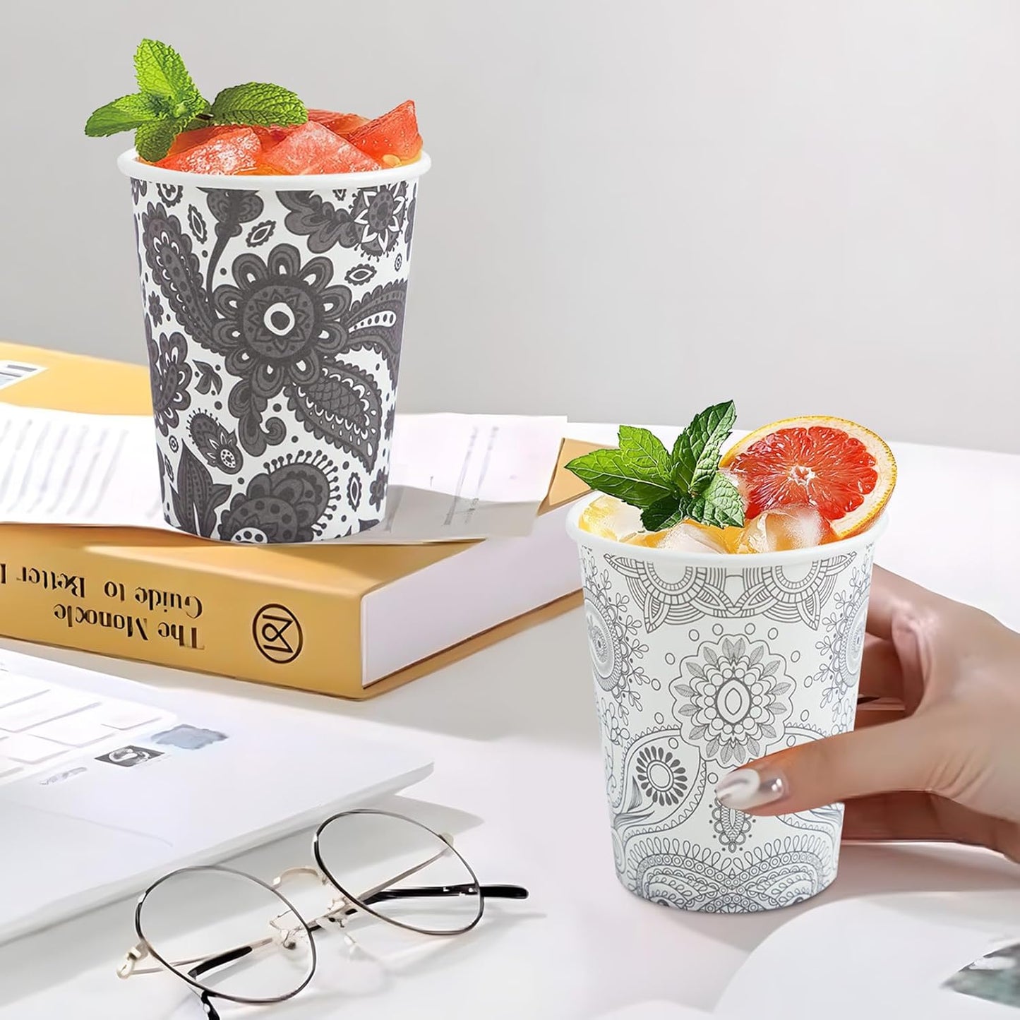 [300 Pack 8 OZ Paper Cups, Disposable Coffee Cups 8 oz Hot/Cold Colourful Beverage Drinking Cups for Office Party Home Picnic (Paisley)