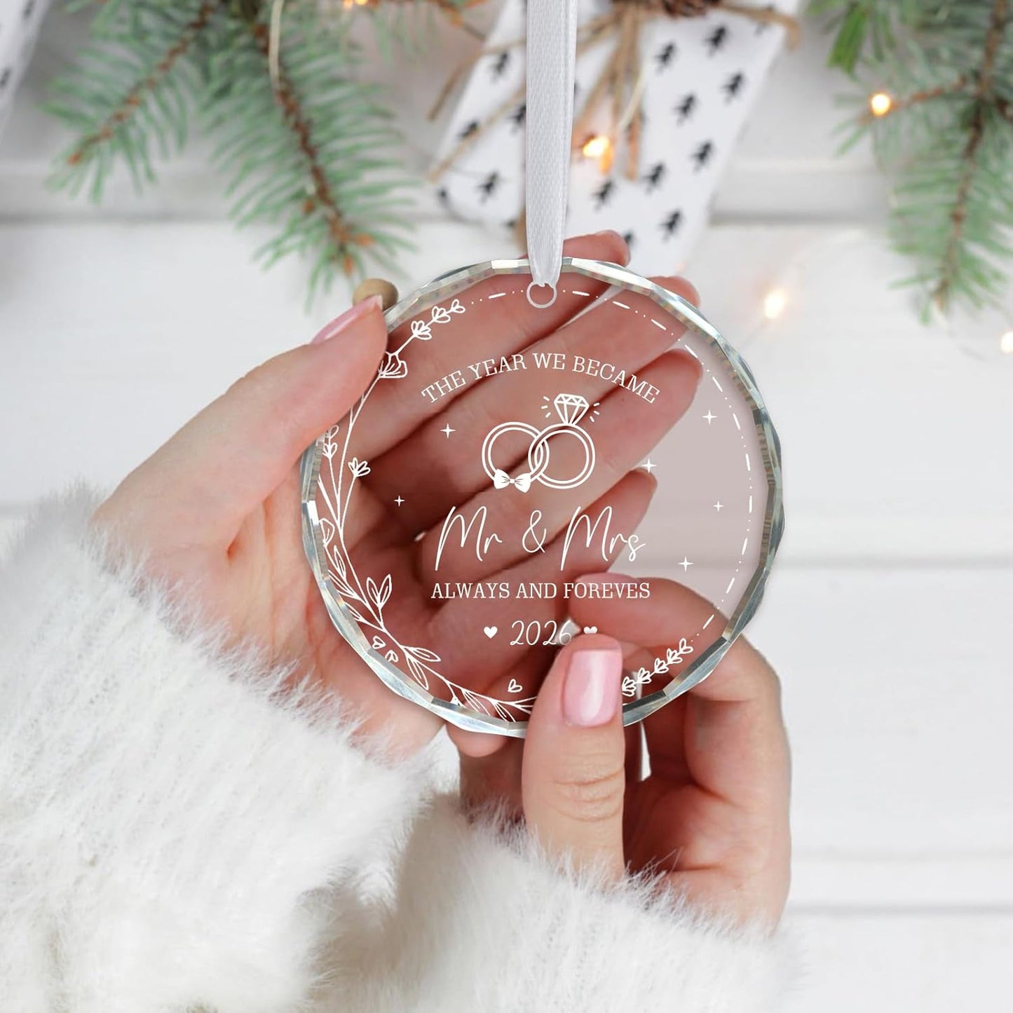 Wedding Gifts Mr and Mrs Gifts 1st Wedding Bridal Shower Gift for Couples Newlyweds Bride 2026 Glass Ornament 2026