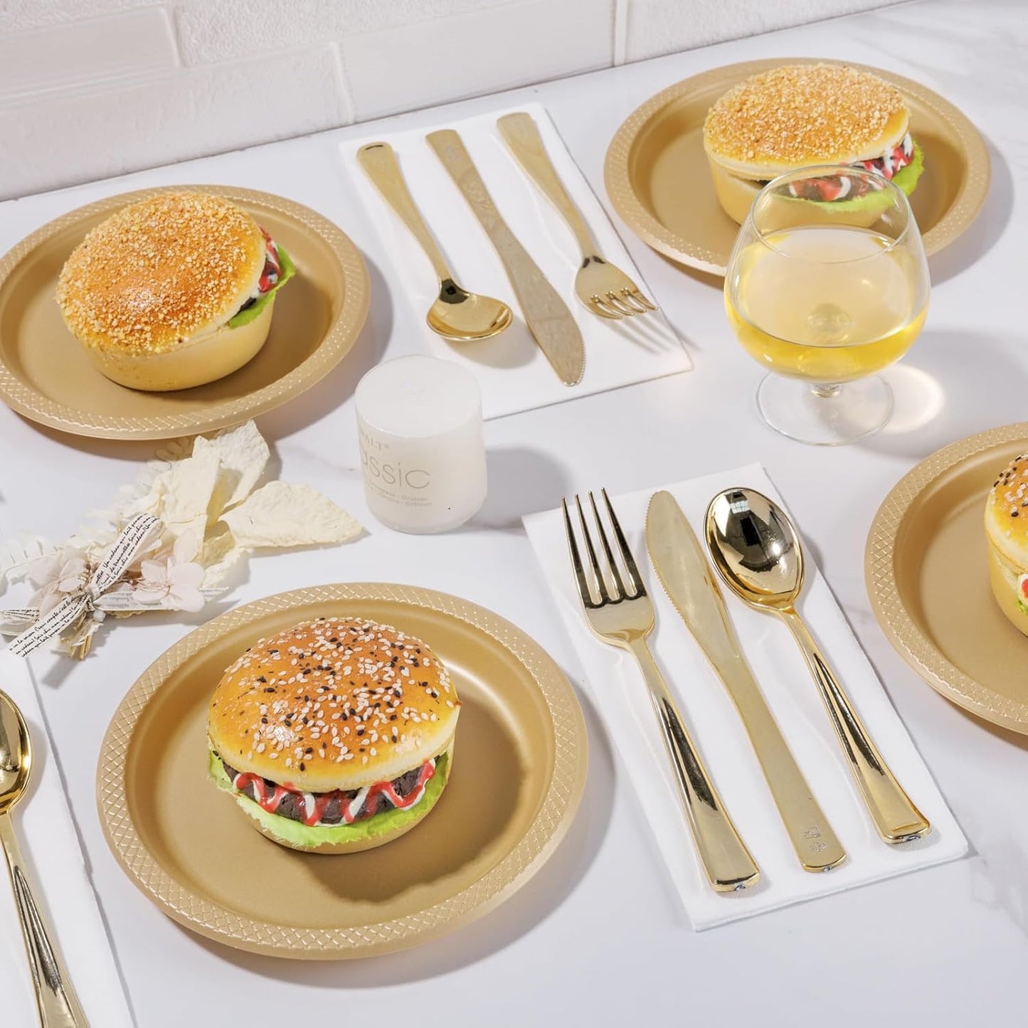 WELLIFE 7 Inch Gold Dessert Plates 150 Count, Gold Plastic Plates for Party Dessert Cake Appetizers Salad Wedding Engagement Birthday