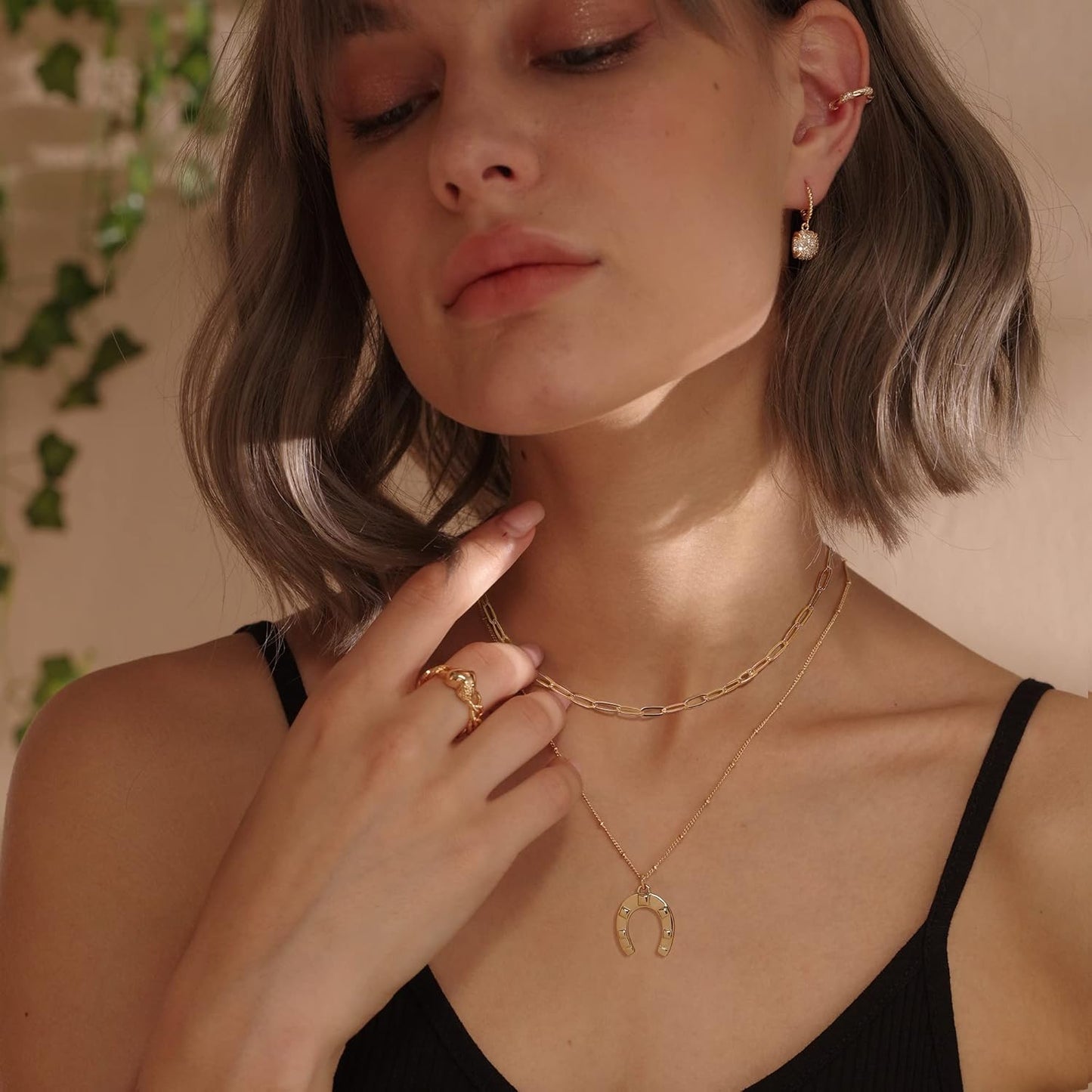 MEVECCO Layered Heart Necklace Pendant Handmade 18k Gold Plated Dainty Gold Choker Arrow Bar Layering Long Necklace for Women