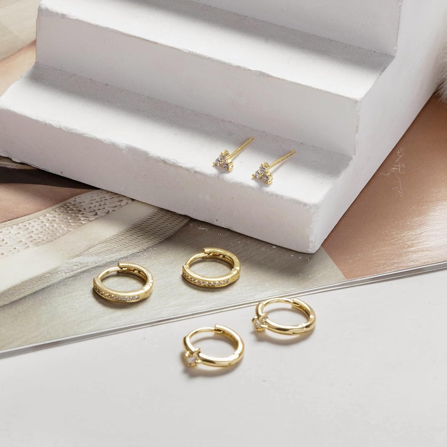 Gold Earrings for Women, 14k Gold Plated Dangle Huggie Earrings for Women Trendy Dainty Gold Hoop Earring Stacks Hypoallergenic Pearl Chain Drop Cartilage Earring Fashion Womens Jewelry