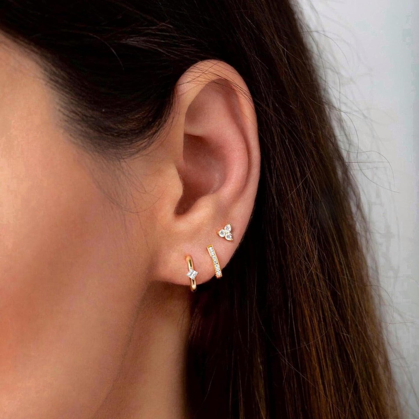 Gold Earrings for Women, 14k Gold Plated Dangle Huggie Earrings for Women Trendy Dainty Gold Hoop Earring Stacks Hypoallergenic Pearl Chain Drop Cartilage Earring Fashion Womens Jewelry