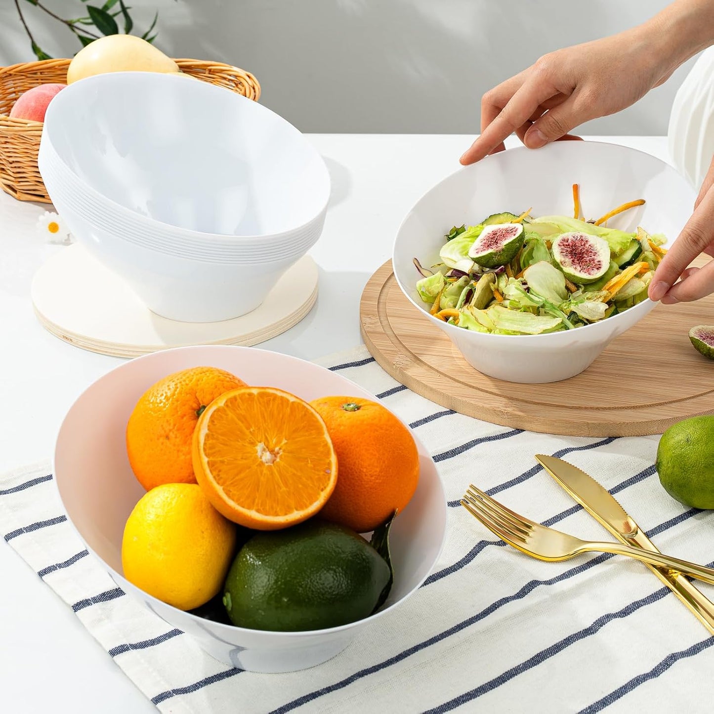 Goodluck 5 Pack White Plastic Serving Bowls for Party - 20 OZ Angled Disposable Serving Bowls for Wedding Party Chip, Candy, Salad & Fruit