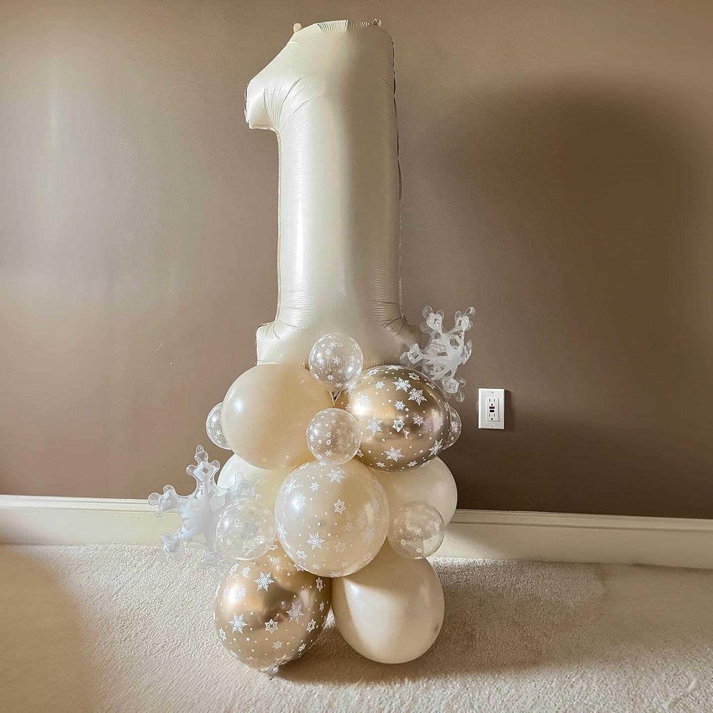 Snowflake Balloons Winter Wonderland Beige Gold Cream White Sand Balloons Neutral Boho Winter Balloon Set for Ice Onderland Snow Holiday Birthday Christmas Baby Bridal Shower Party Decorations