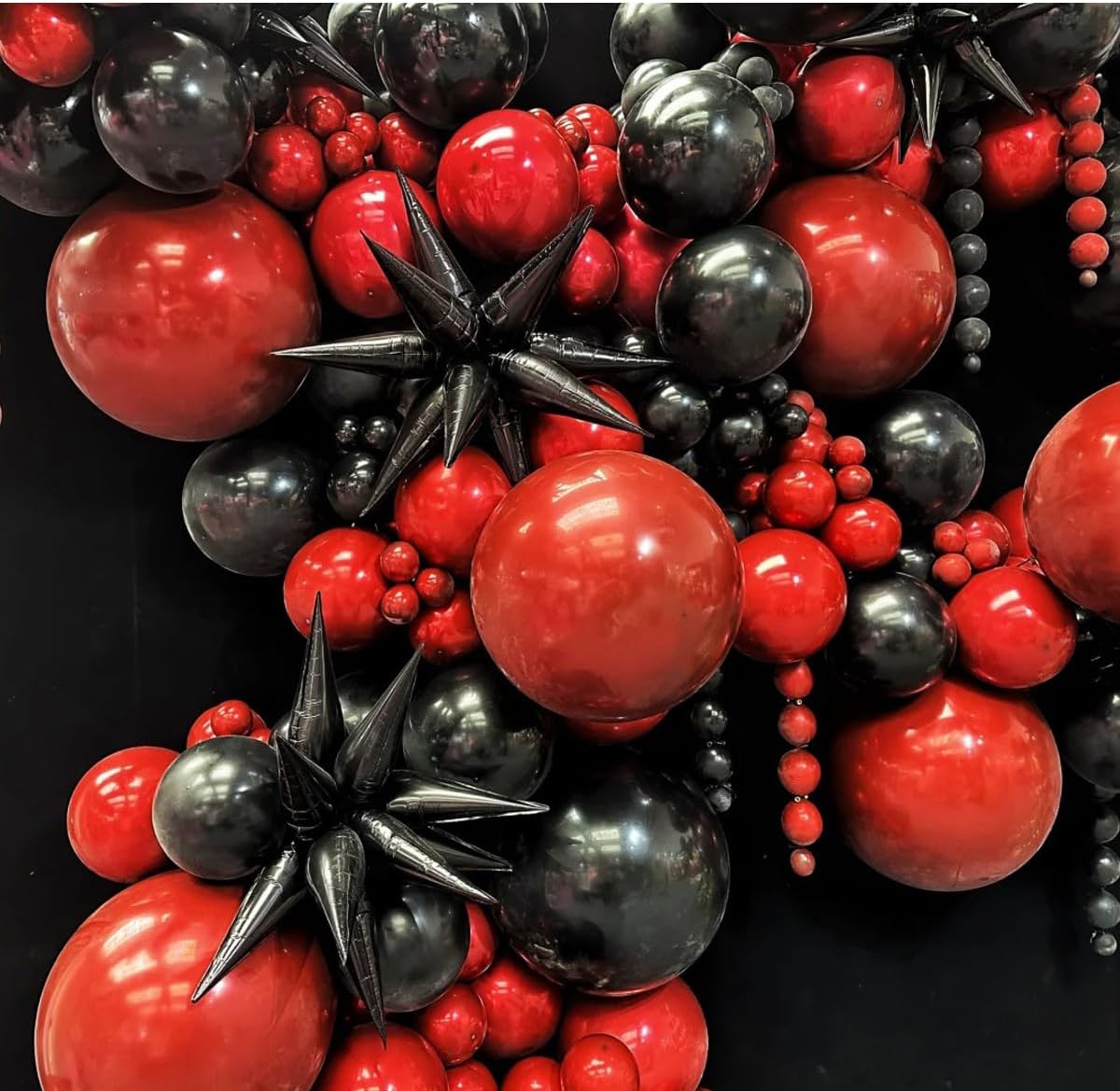 Black Red Metallic and Confetti Silver Balloons Garland Arch Kit, 147 Pcs Latex Balloon Different Sizes for Birthday Party Graduation Father's Day Anniversary Bachelorette Party Decoration