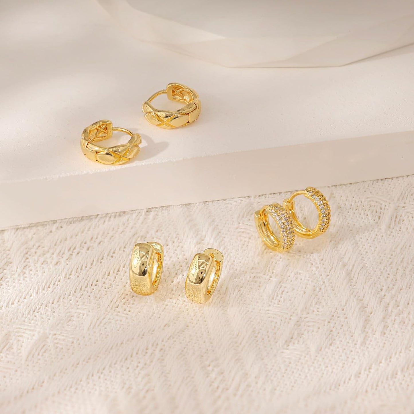 Gold Earrings for Women, 14k Gold Plated Dangle Huggie Earrings for Women Trendy Dainty Gold Hoop Earring Stacks Hypoallergenic Pearl Chain Drop Cartilage Earring Fashion Womens Jewelry