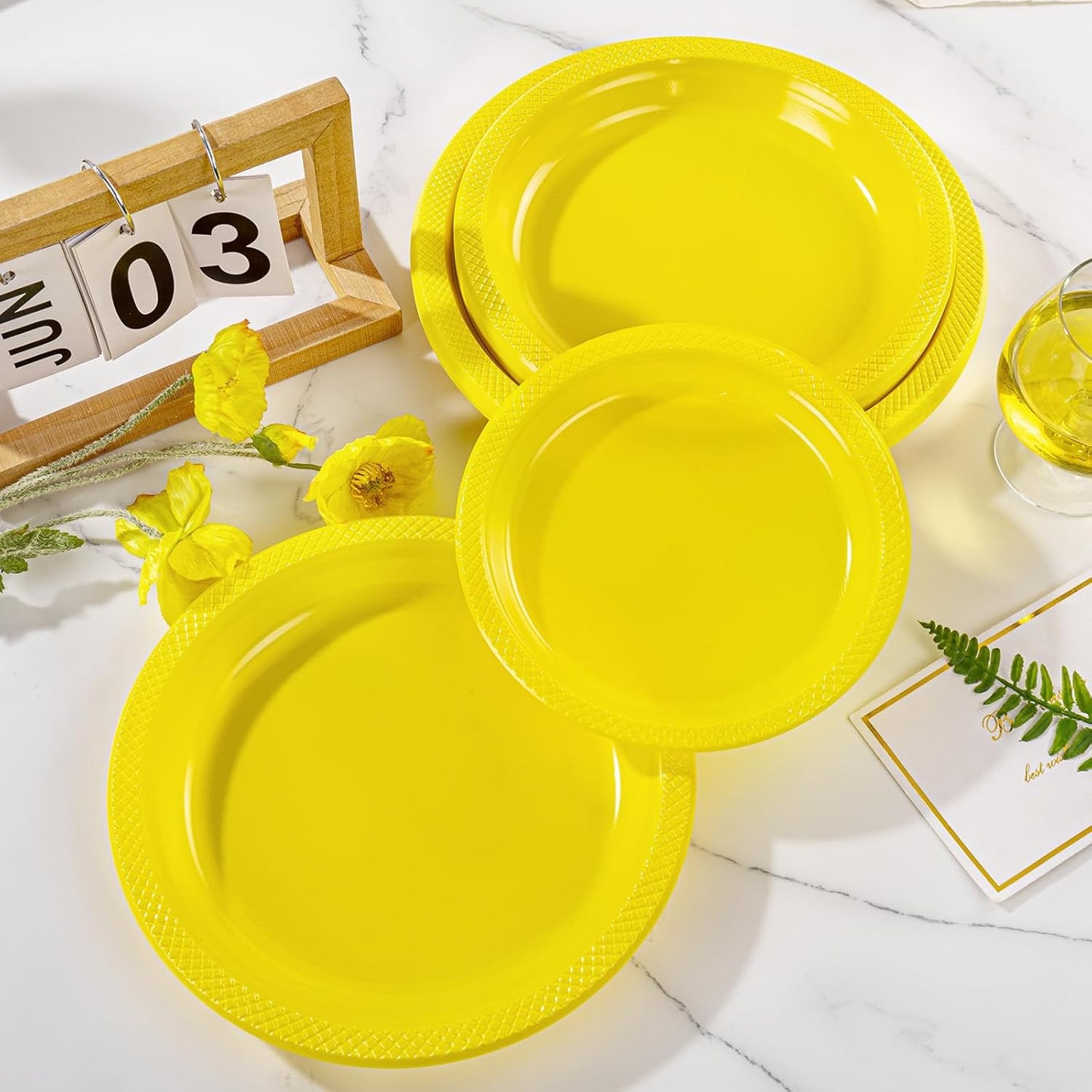 WELLIFE 7 Inch Plastic Plates Yellow 50 Count Disposable Plate for Party, Dessert Small Plates for Dinner Cake Salad Supplies Birthday