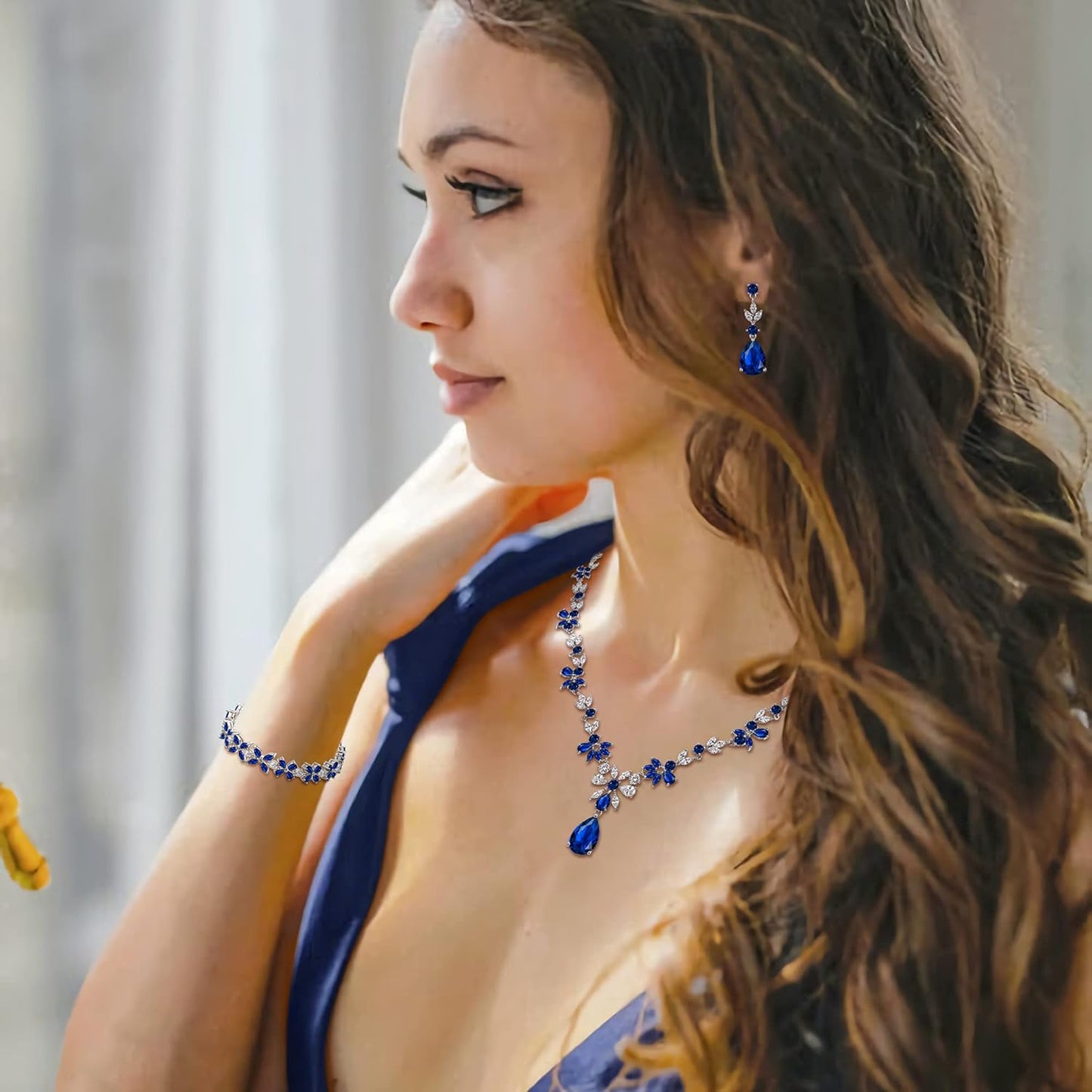 Crysdue Wedding Jewelry Set for Women, Floral Leaf Vine Teardrop Necklace Dangle Earrings Bracelet and Hair Comb, Cubic Zirconia Elegant Party Prom Jewellery for Bridal Bridesmaid