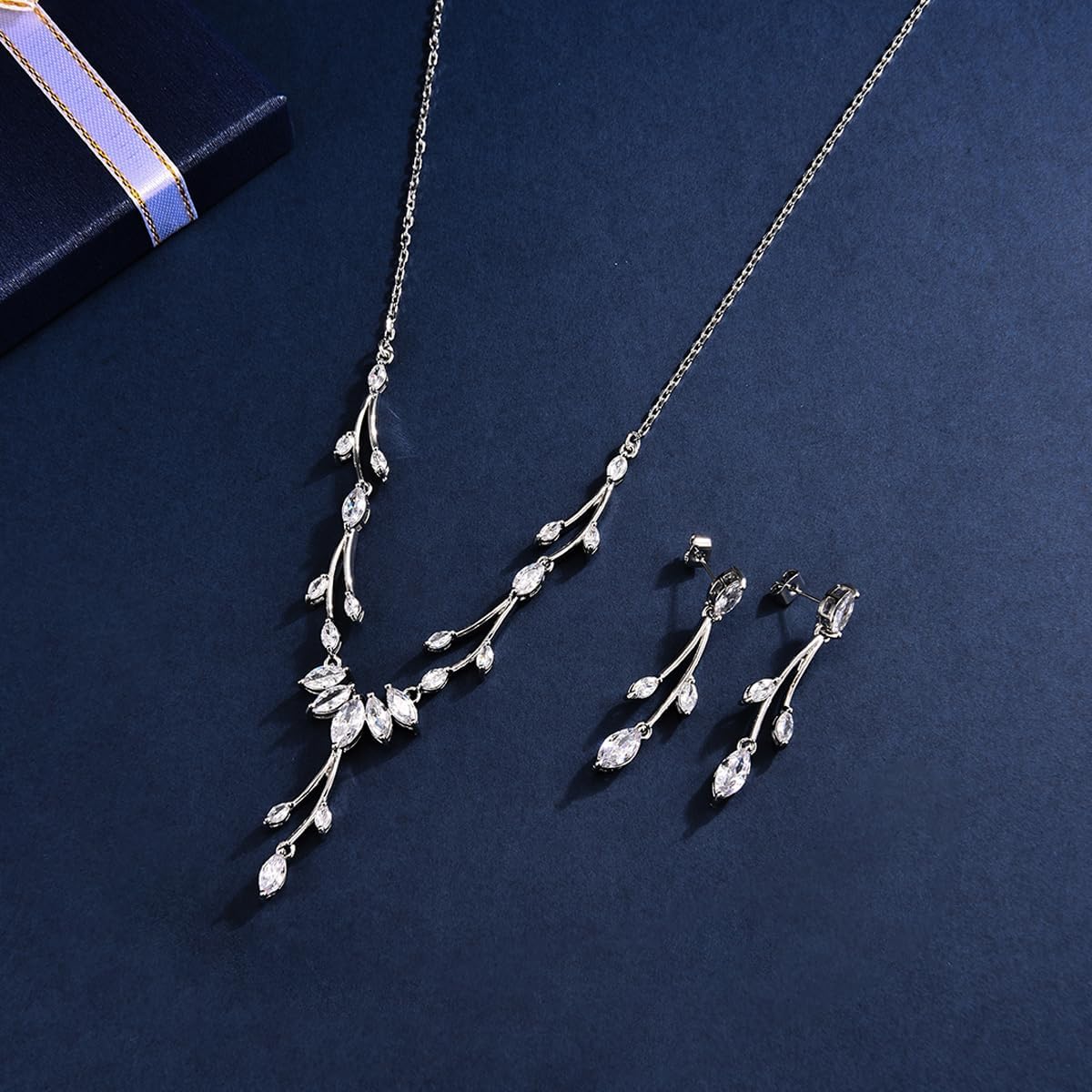 GULICX Jewelry Set for Womens, Rhinestone Necklace and Earrings Bracelet Set, Wedding Party Prom Jewelry Set for Brides Bridesmaid