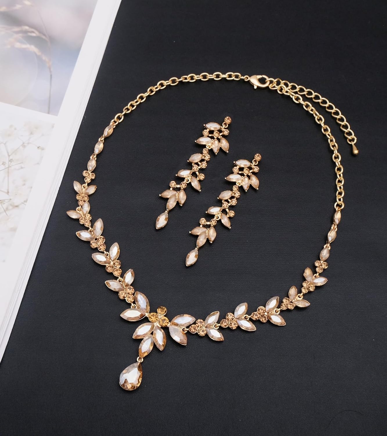 CSY 4 Pcs Elegant Bridal Jewelry Sets Austrian Marquise Crystal Wedding Necklace Dangle Earrings Tennis Bracelet Ring Set for Bride Women Costume Accessories