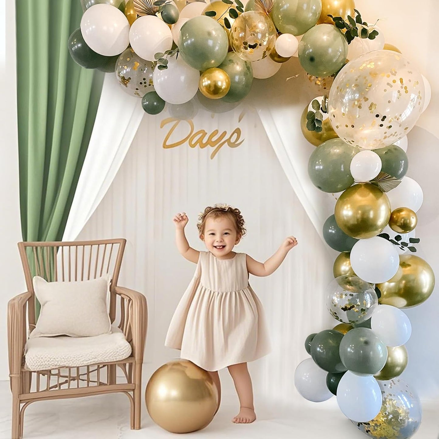 Sage Green Balloons, 125 PCS Assorted Sizes 18 inch, 12 inch, 10 inch, 5 inch - Great for Wedding Decorations, Family Gathering Parties, Balloon Garlands and Balloon Arch