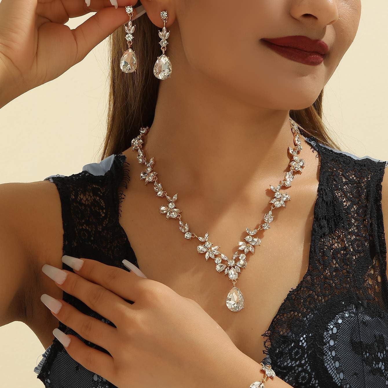 Kamirola Bridal Jewelry Set, Jewelry Set for Women, Necklace Dangle Earrings Bracelet Set, White Gold Plated (TR76)