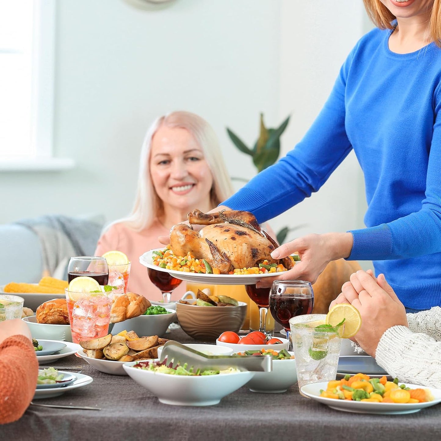 JOLLY CHEF 14 oz 50 Pack Gold Plastic Cups, Disposable Gold Glitter Plastic Cups Tumblers, Ideal for Wedding Halloween, Thanksgiving, Christmas Parties