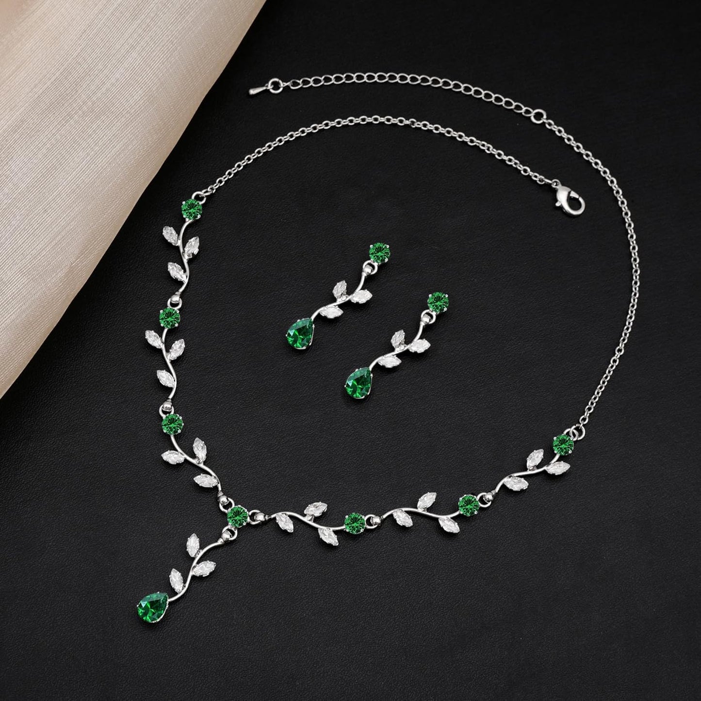 Elegant Bridal Jewelry Sets for Wedding Bride Leaf Shape Cubic Zirconia Necklace Earrings Bracelet Set Prom Costume Accessories