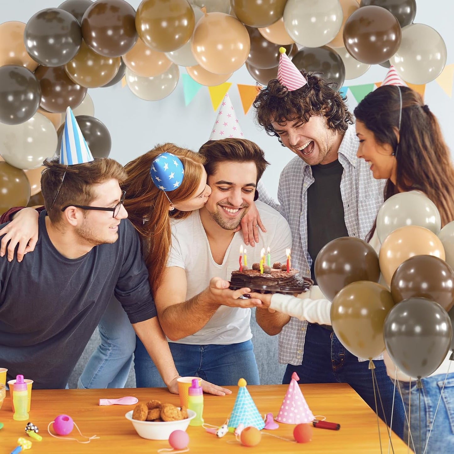 100pcs Dark Brown Balloons 12inch Neutral Brown Party Latex Balloons for Birthday Bear Baby Shower Boho Wedding Party Decoration (with 66ft Ribbon)