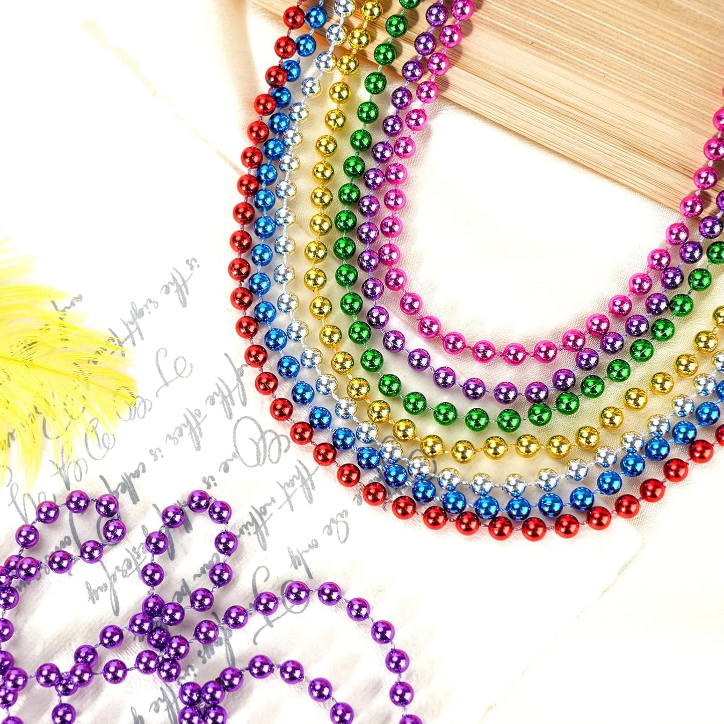 SHAOQINLIN 50 PCS Gold Bead Necklace, Gold Mardi Gras Christmas Beads Necklaces 33" Metallic Beaded Costume Necklaces Party Necklaces for Mardi Gras Parade Throws Wedding Birthday Pirate Party Favors