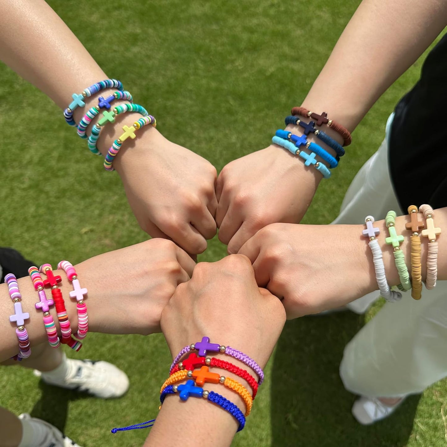 Friendship Bracelets Boho Stackable Bracelets for Women Surfer Heishi Clay Bead Bracelets Stretch Preppy Bracelets Colorful Boho Bracelets for Women