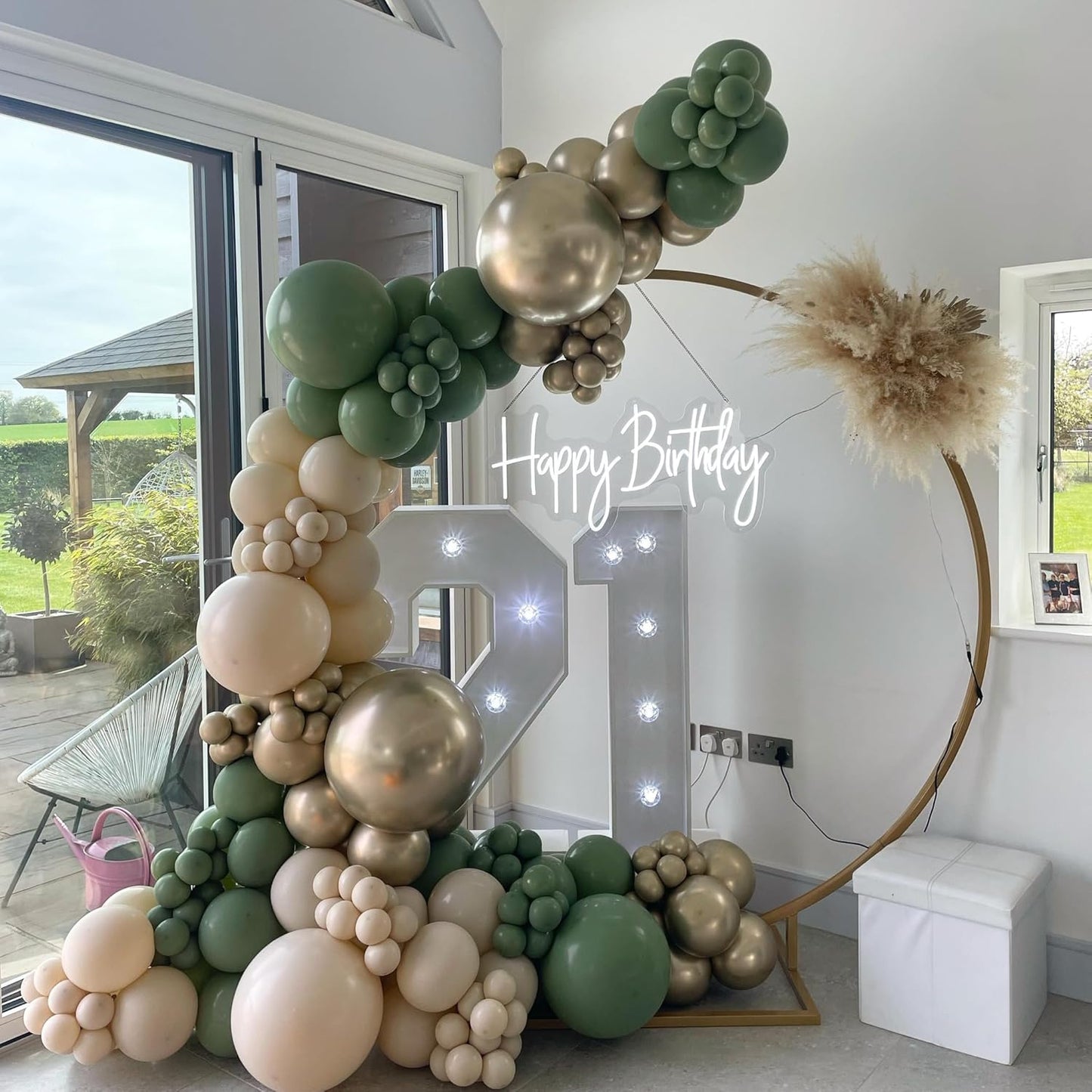 Sage Green Balloon Arch Kit, 142PCS Sage Green White Sand Gold Balloon Garland kit, 18 12 10 5 Inch Different Size Balloons for Baby Shower Bridal Shower Birthday Engagement Wild One Party Decorations