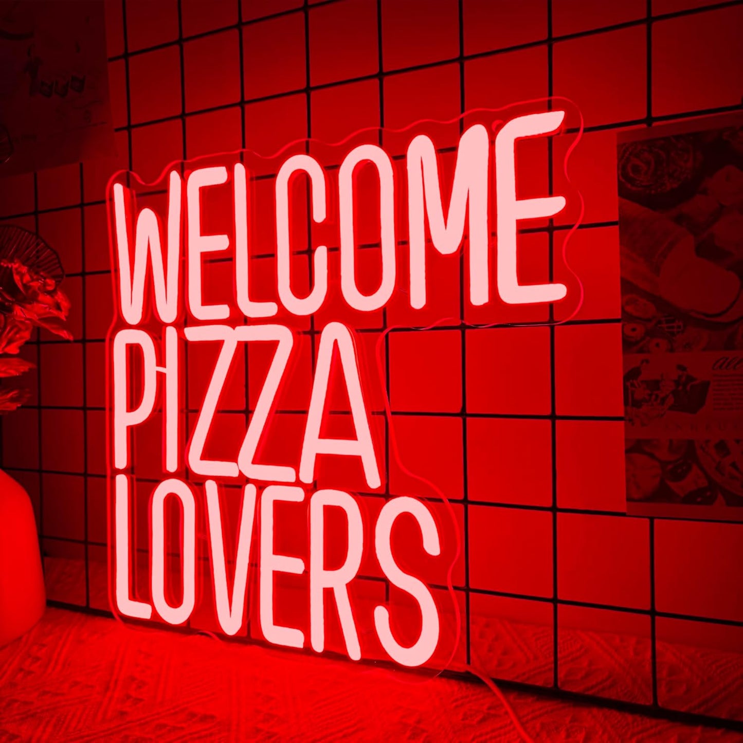 Welcome Pizza Lovers Neon Light, Red Dimmable LED Personalized Pizza Lovers Neon Sign, Family Restaurant Entertainment Room Food Theme Party Wall Neon Sign Decor Holiday Gift For Pizza Lovers, Children, Family (12.9*12.5in)