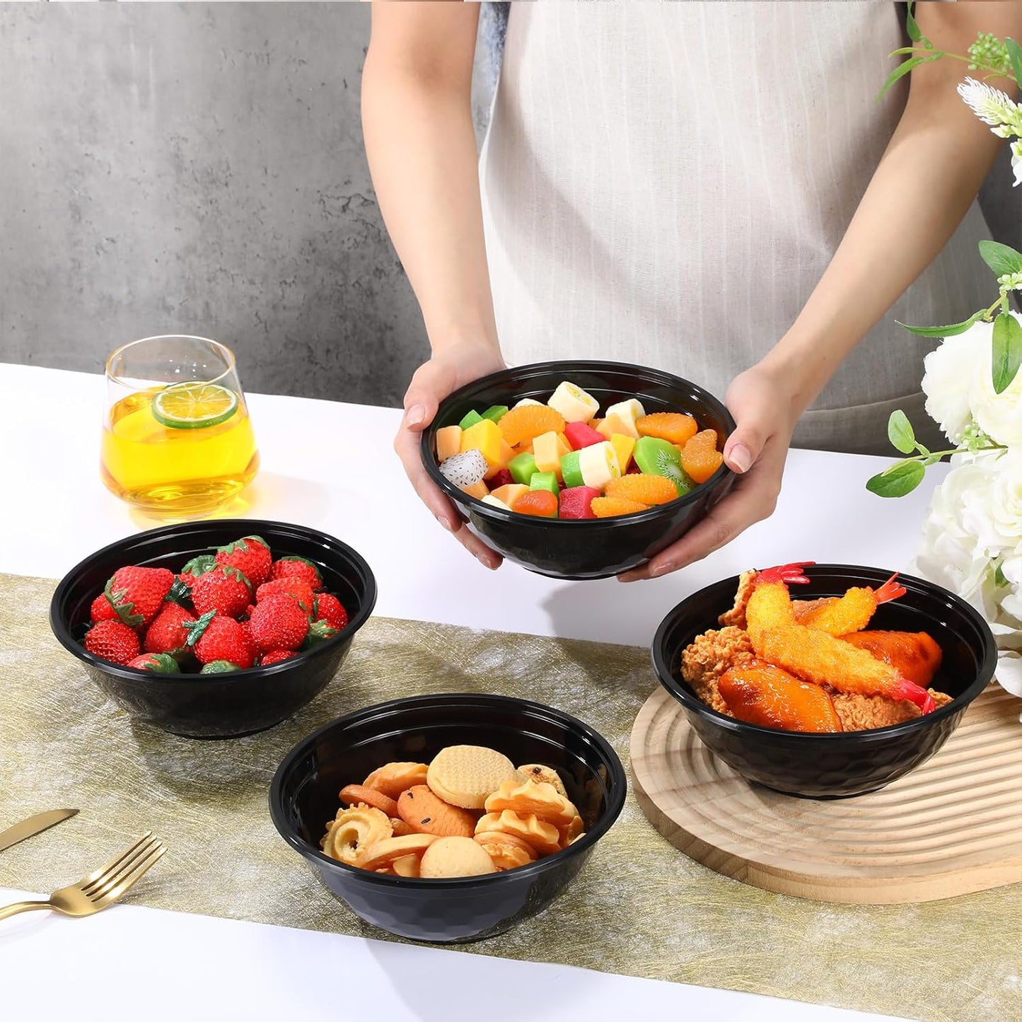 100 Pack 32oz Black Disposable Plastic Bowls Plastic Salad Bowls Large Stackable Serving Soup Dinnerware for Birthdays, Weddings, Parties, Festivals