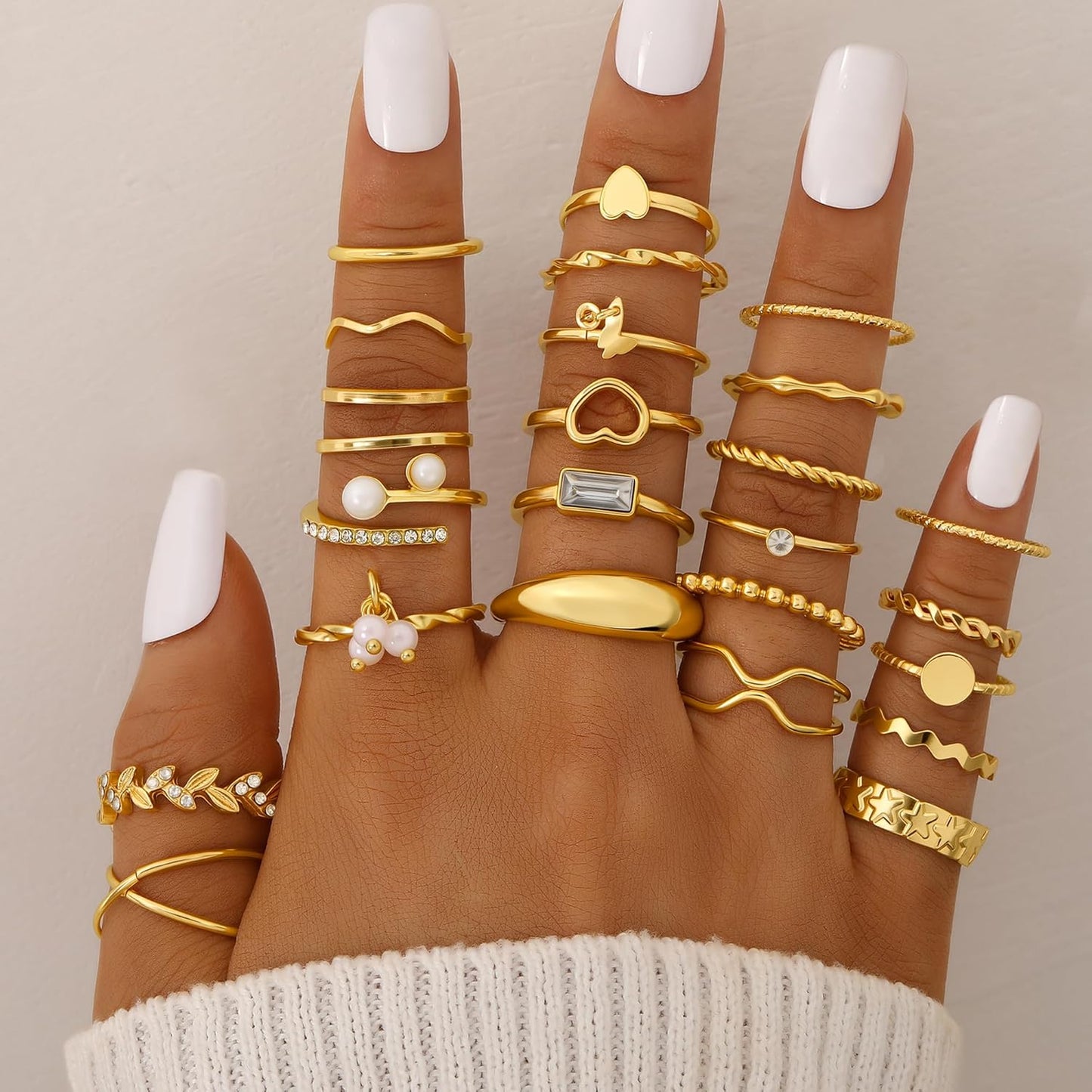 FAXHION 68 Pcs Gold Jewelry Set for Women with 7 Necklace, 17 Bracelet, 5 Hoop Earrings, 15 Stud Earrings, 24 Knuckle Rings for Women Jewelry Set for Women