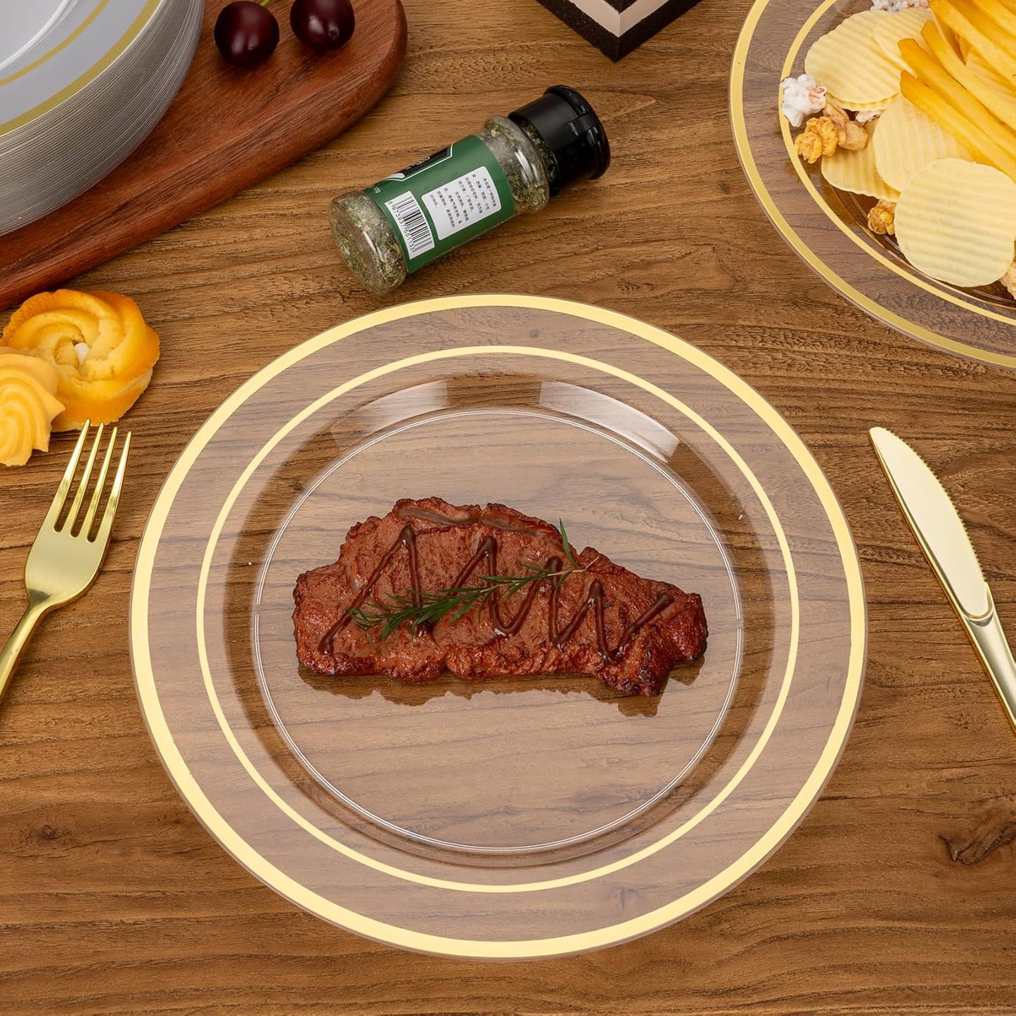 Goodluck 100PCS Clear Gold Plastic Plates, 10.25 Inch Dinner Plate with Silver Rim, Heavy Duty Disposable Plastic Plates for Party, Wedding, Birthday & Daily Use