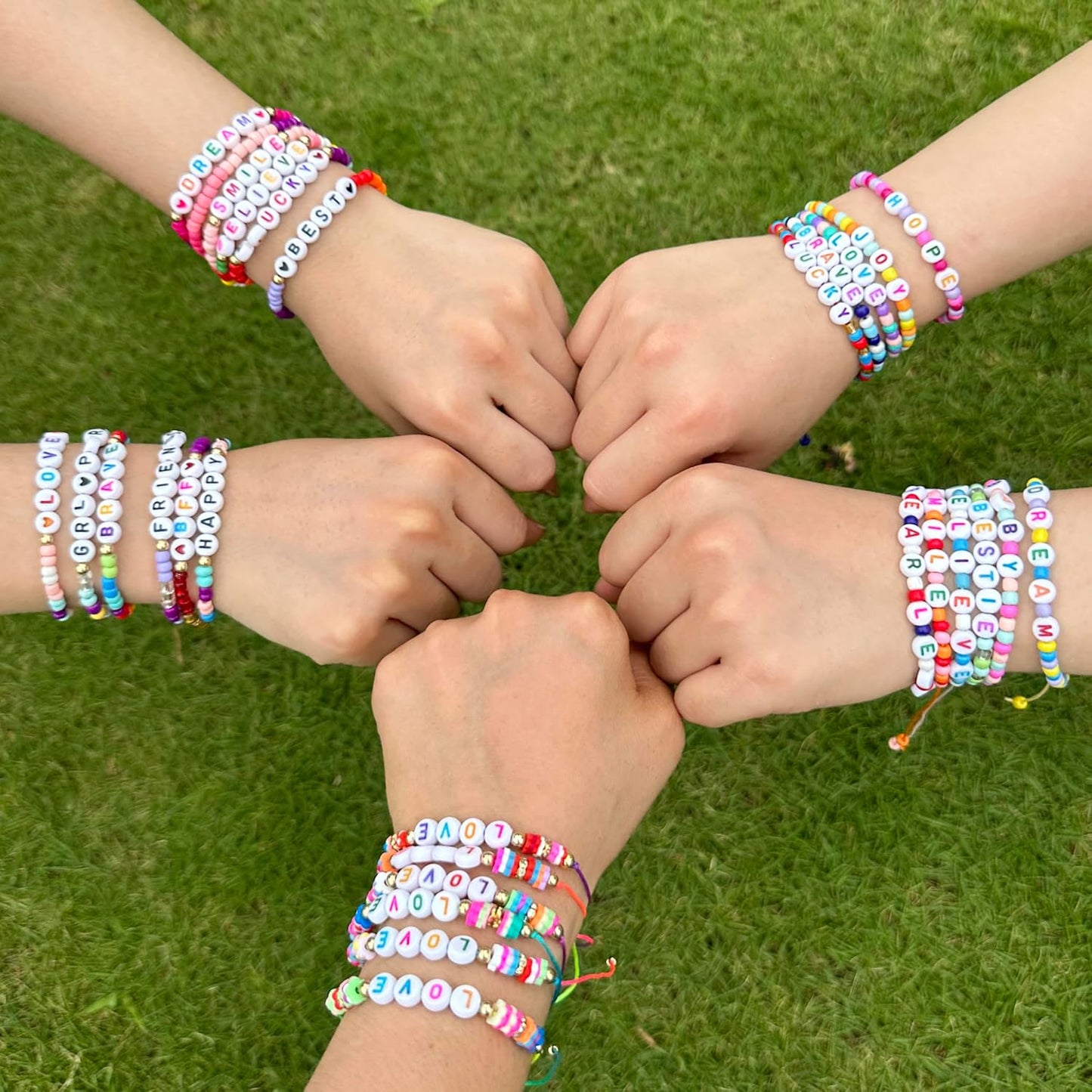 Friendship Bracelets Boho Stackable Bracelets for Women Surfer Heishi Clay Bead Bracelets Stretch Preppy Bracelets Colorful Boho Bracelets for Women