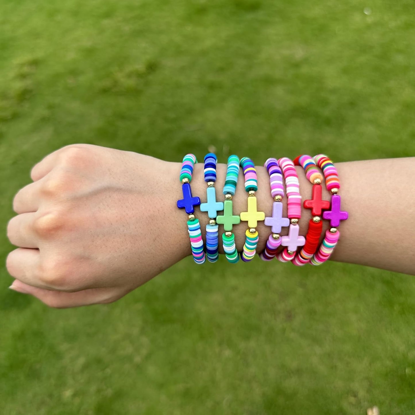 Friendship Bracelets Boho Stackable Bracelets for Women Surfer Heishi Clay Bead Bracelets Stretch Preppy Bracelets Colorful Boho Bracelets for Women