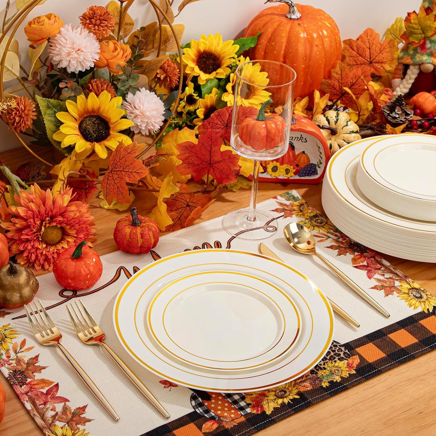 U-QE 100pcs Thanksgiving Plastic Plates for Party - Ivory Gold Plastic Plates Disposable Heavy Duty - Include 50 10" Dinner and 50 7" Dessert Plate, Perfect for Party, Wedding, Fall & Friendsgiving