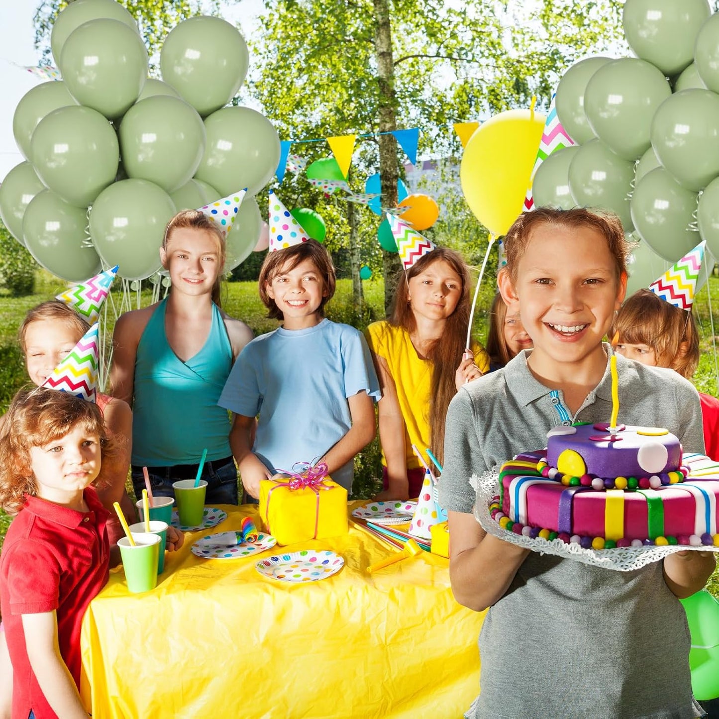 100pcs Sage Green Balloons, 12inch Neutral Olive Green Balloons for BOHO Wedding Birthday Baby Bridal Shower Gender Reveal Party Decoration (with 66ft Ribbon)