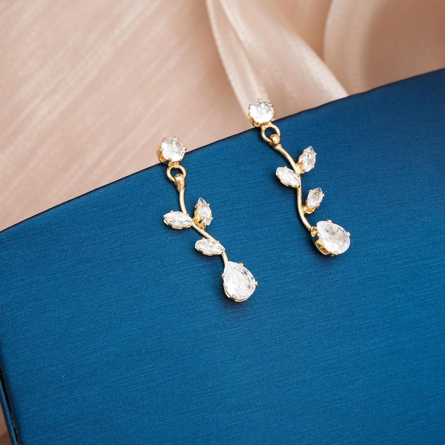 Elegant Bridal Jewelry Sets for Wedding Bride Leaf Shape Cubic Zirconia Necklace Earrings Bracelet Set Prom Costume Accessories