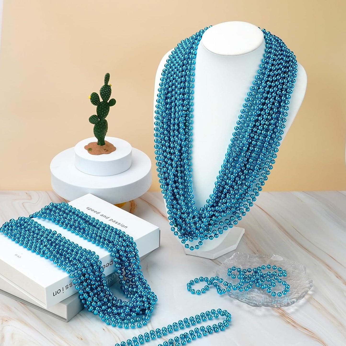 SHAOQINLIN 100 PCS Teal Bead Necklaces, Teal Mardi Gras Beads Necklaces Turquoise Party Beads Necklace Bulk Round Beaded Necklaces for Mardi Gras, Christmas, School Spirit Day Party Favors
