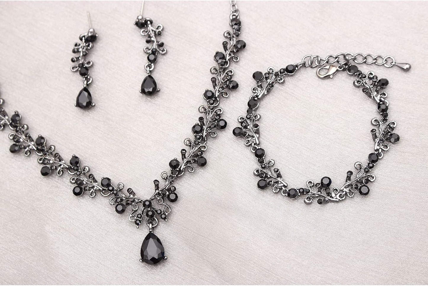 3Pcs Austrian Crystal Jewelry Set for Women, Necklace Dangle Earrings Link Bracelet Jewelry Set with Gold/Platinum/Gun Plated, Wedding Party Jewelry for Bridal Bridesmaid