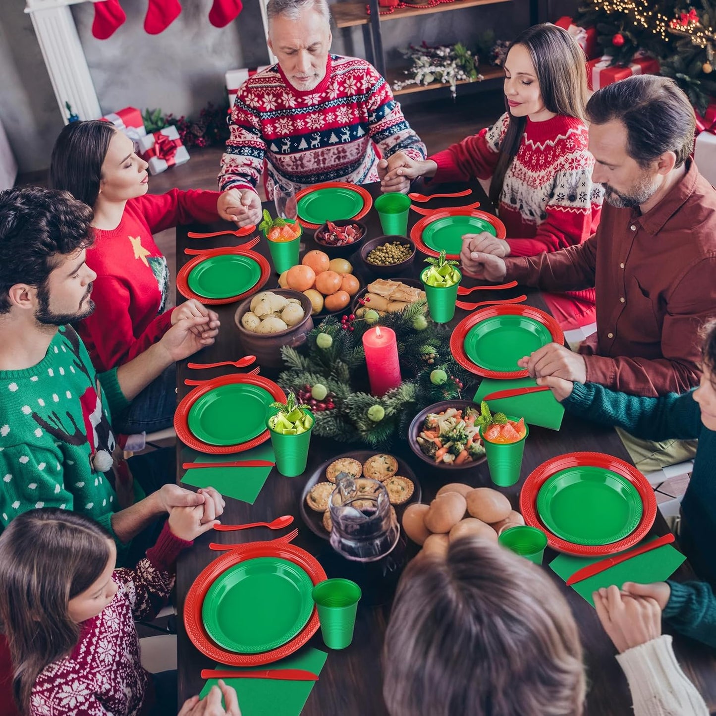 240 Pieces Christmas Plastic Dinnerware Set Disposable Party Plates Napkins Cups and Silverware Dessert Dinner Plates for Birthday Wedding Party Supplies, Serves 30 Guests, Red and Green