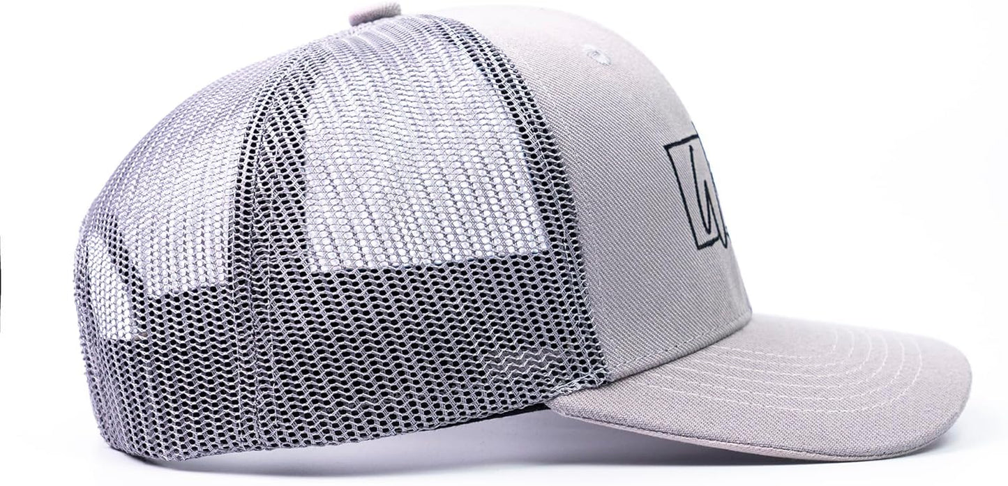 Hubby & Wifey EST 2025 Trucker Hat Set – Matching Hats for Couples, Bridal Shower Gifts, Wedding Keepsakes, Newlywed for Him & Her